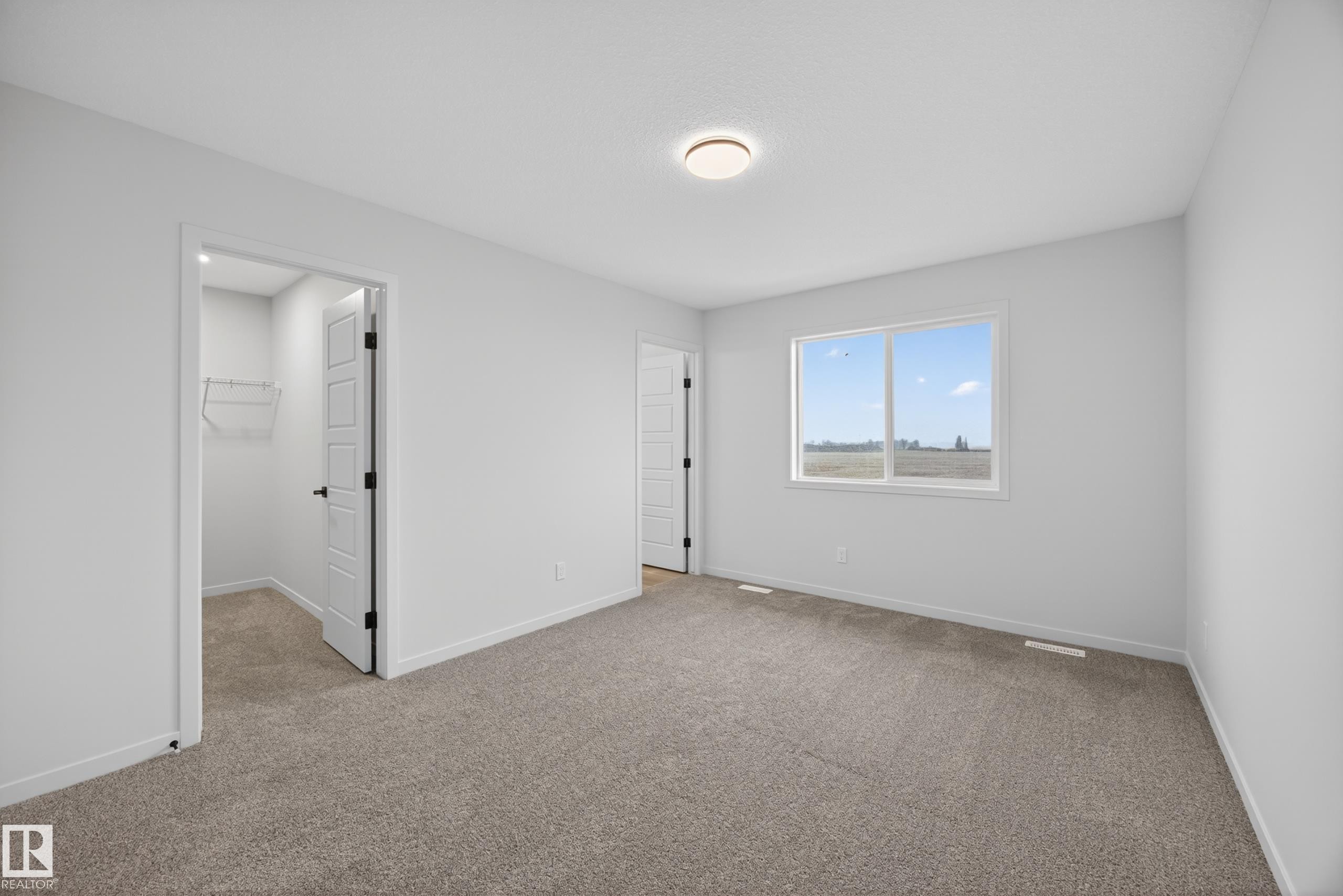 284 Lodge Pole Place, Leduc, AB - Indoor Photo Showing Other Room