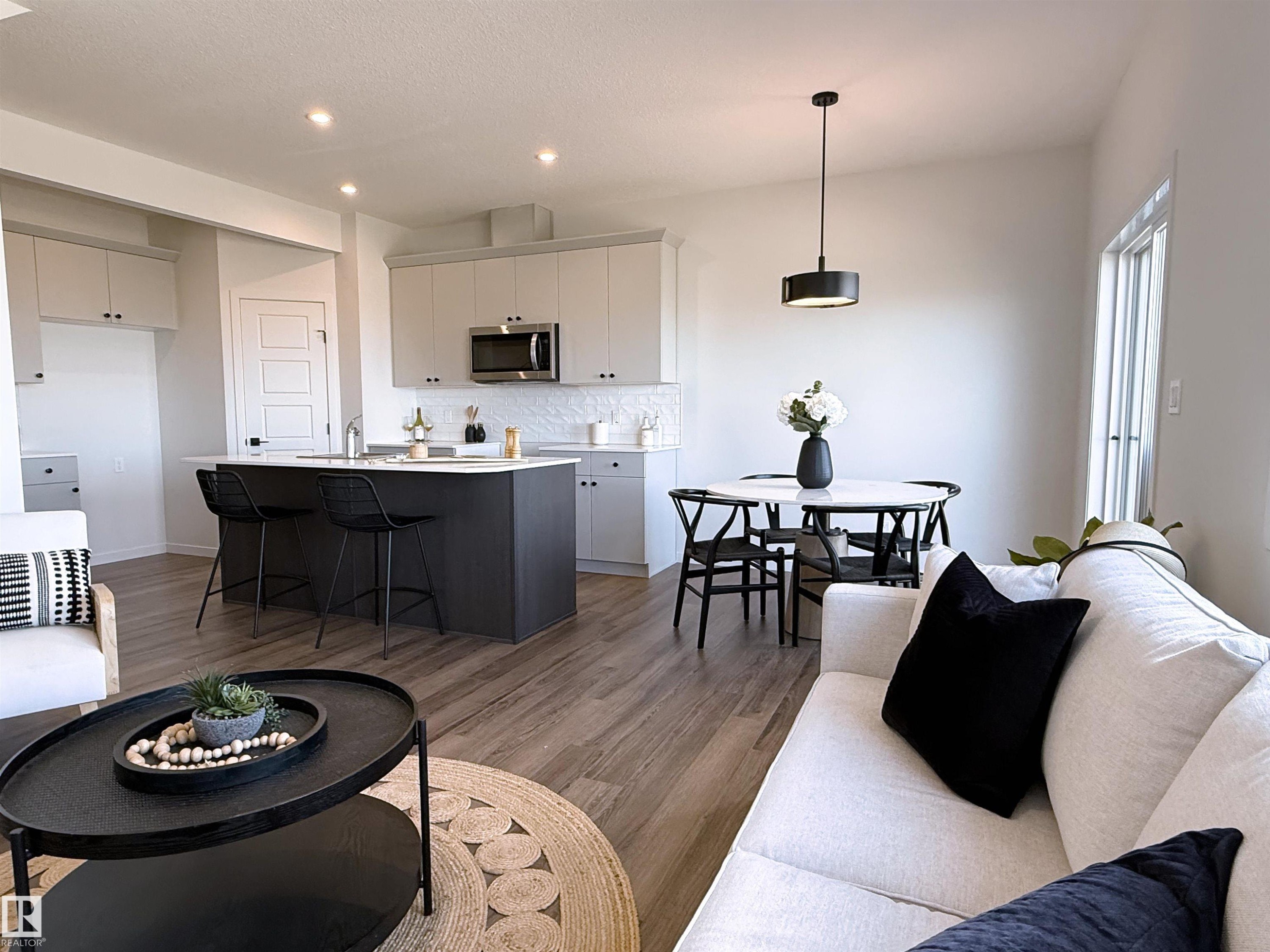284 Lodge Pole Place, Leduc, AB - Indoor