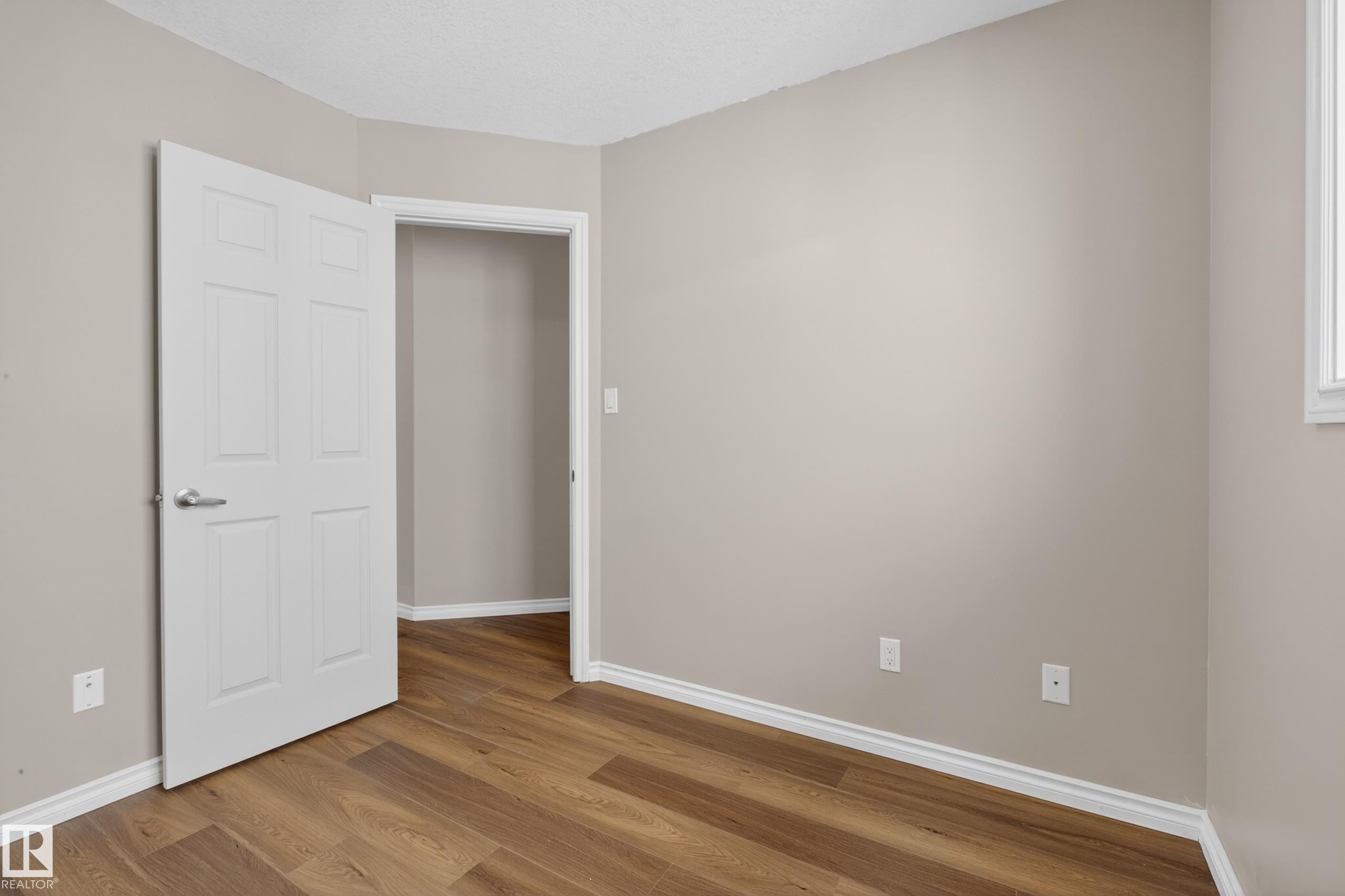 9808 162 Street, Edmonton, AB - Indoor Photo Showing Other Room