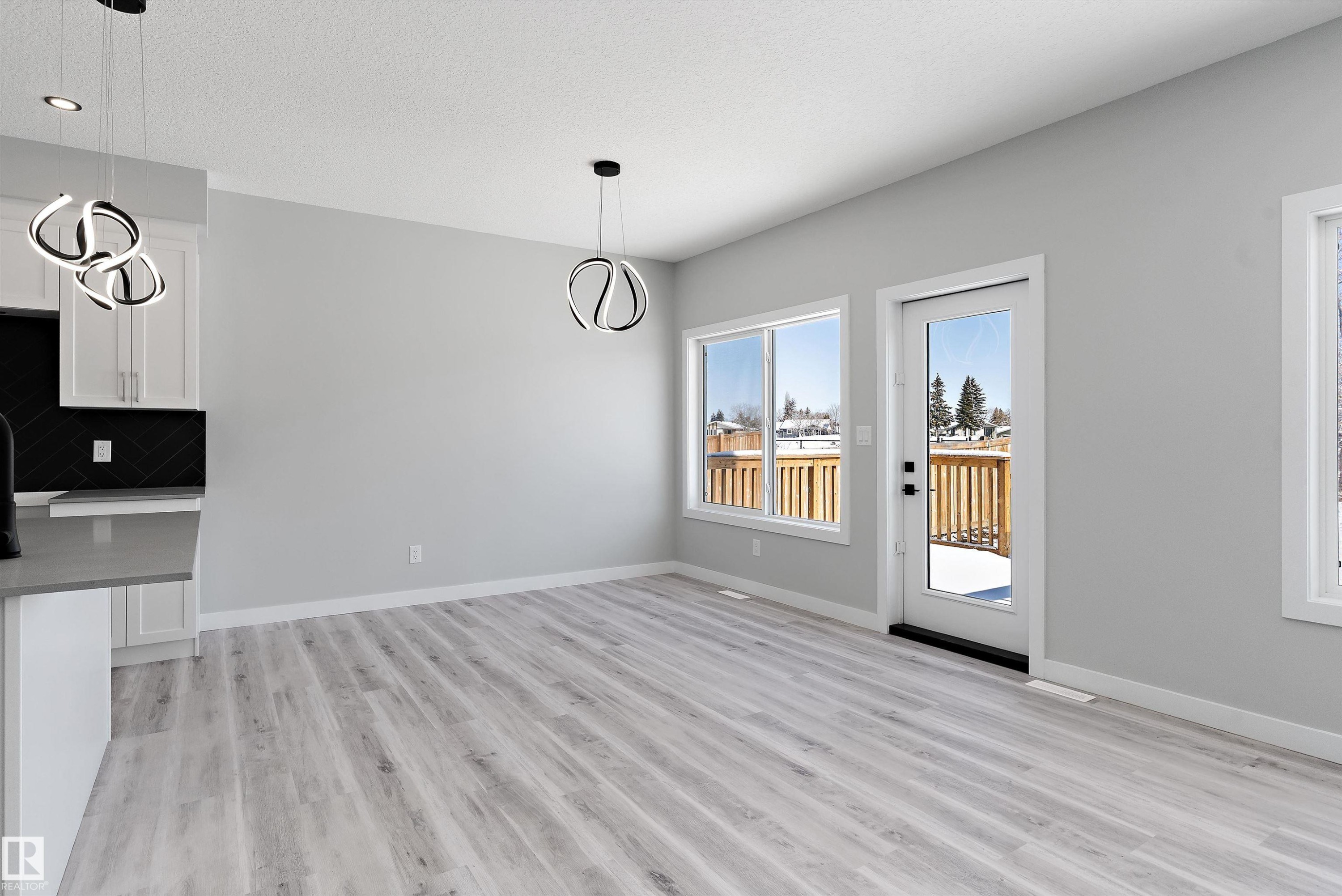 36 Maple Crescent, Gibbons, AB -