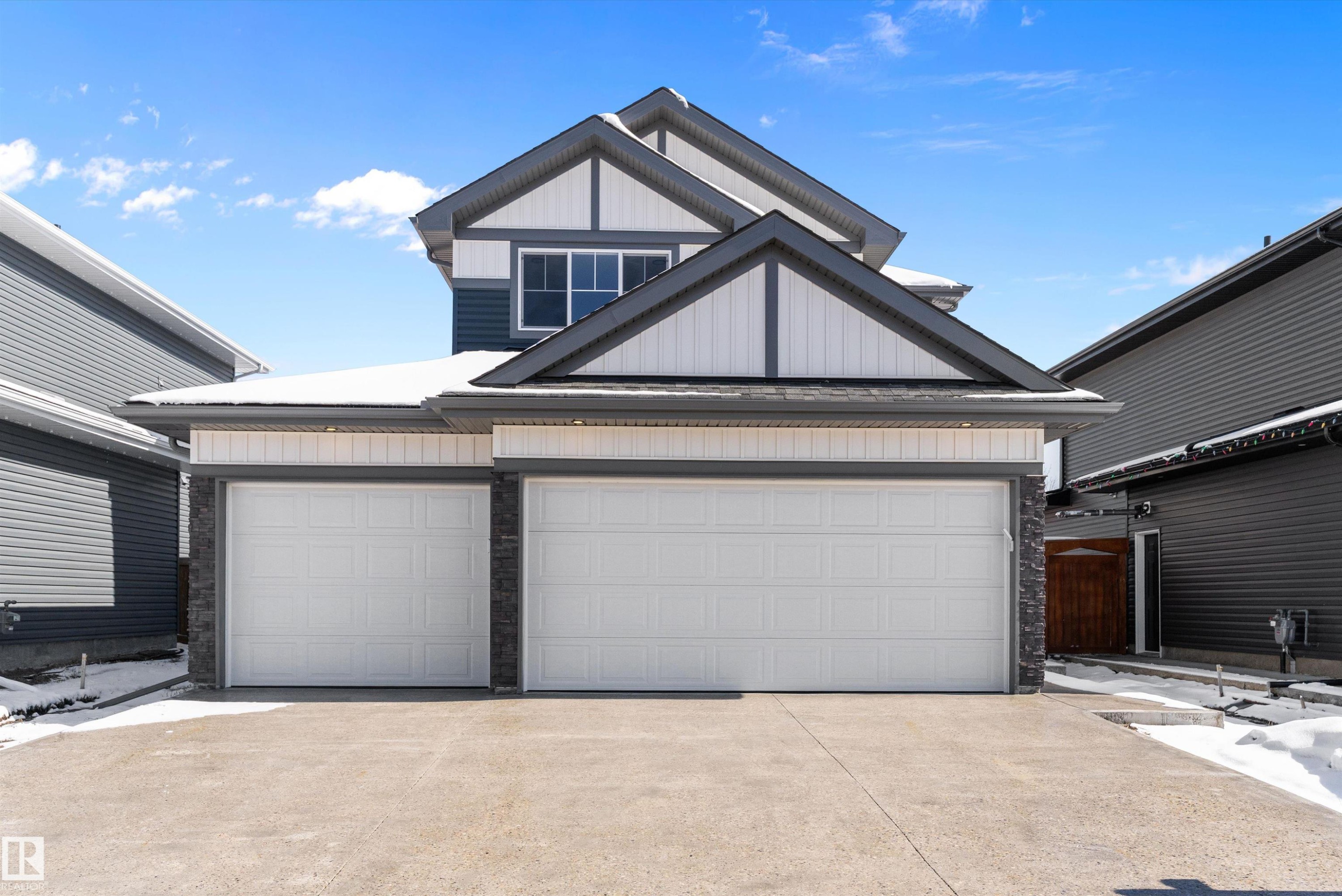 36 Maple Crescent, Gibbons, AB - Outdoor With Exterior