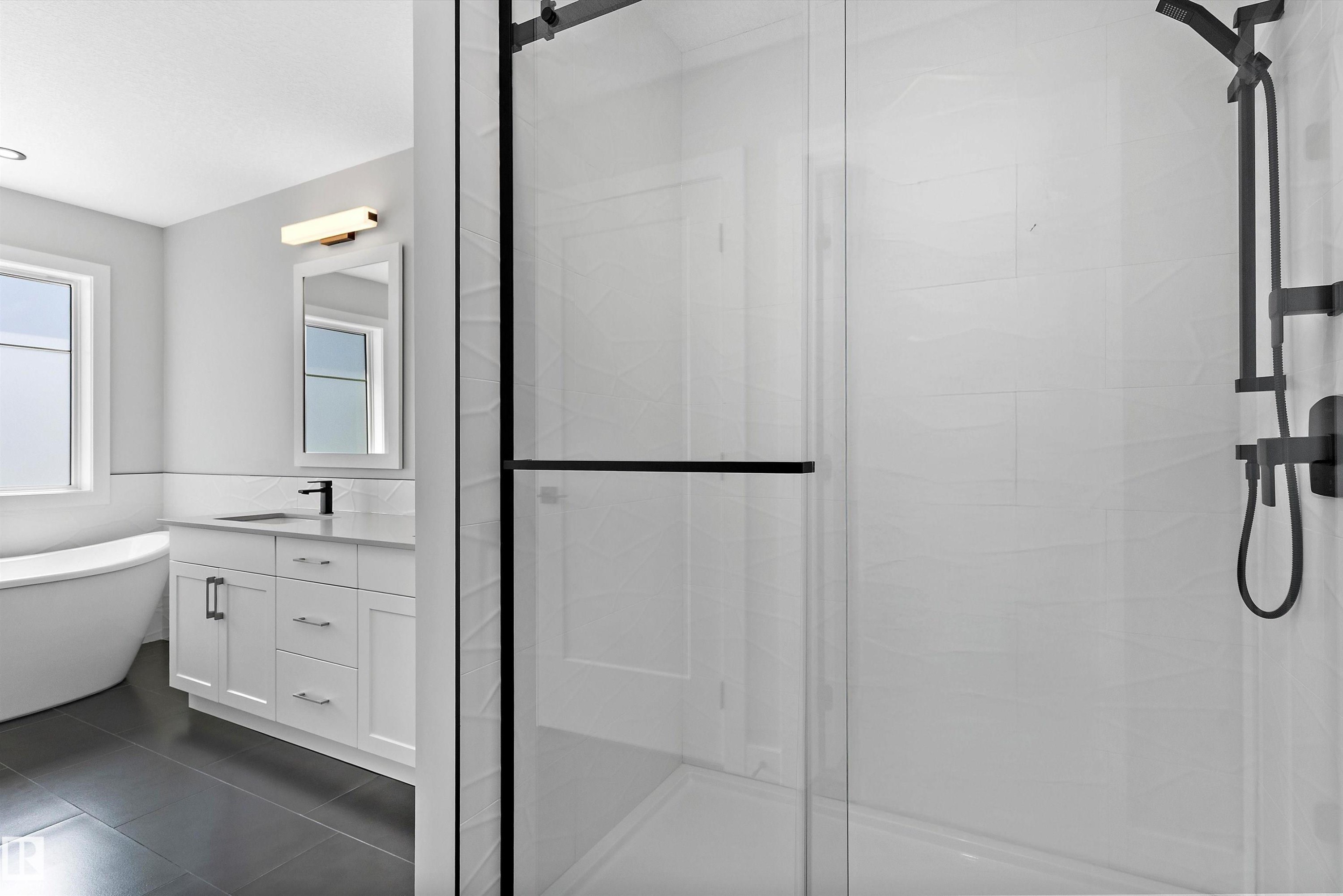 72 Maple Crescent, Gibbons, AB - Indoor Photo Showing Bathroom