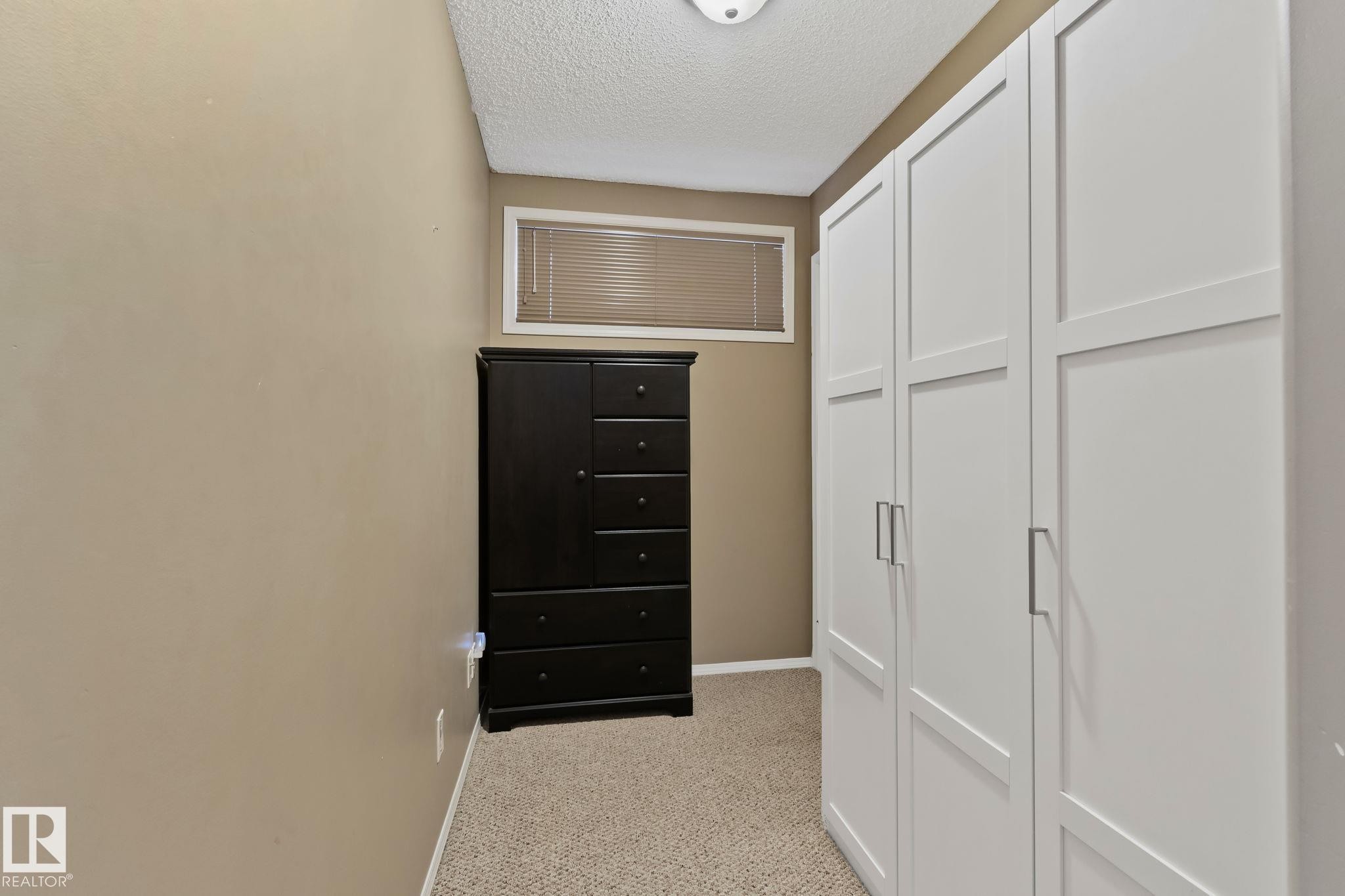 15117 Miller Boulevard, Edmonton, AB - Indoor Photo Showing Other Room