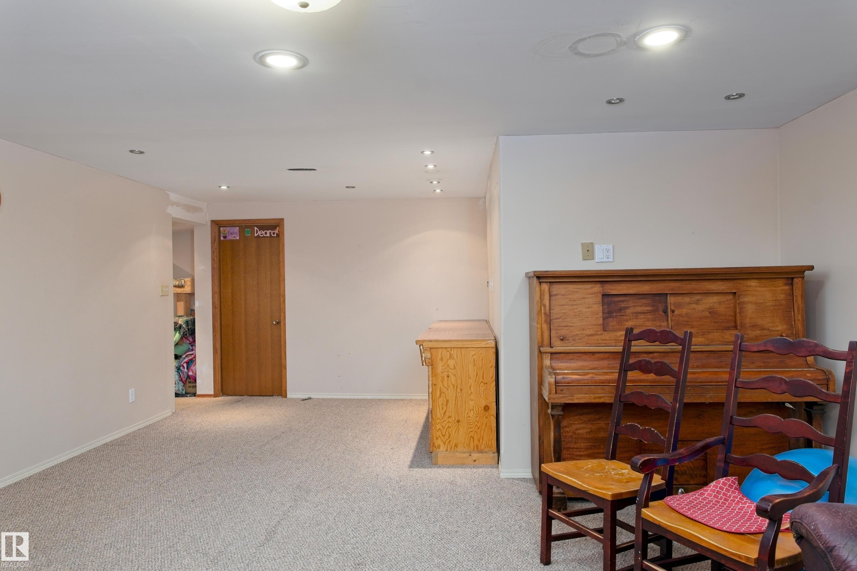 4706 54 Avenue, Barrhead, AB - Indoor Photo Showing Other Room
