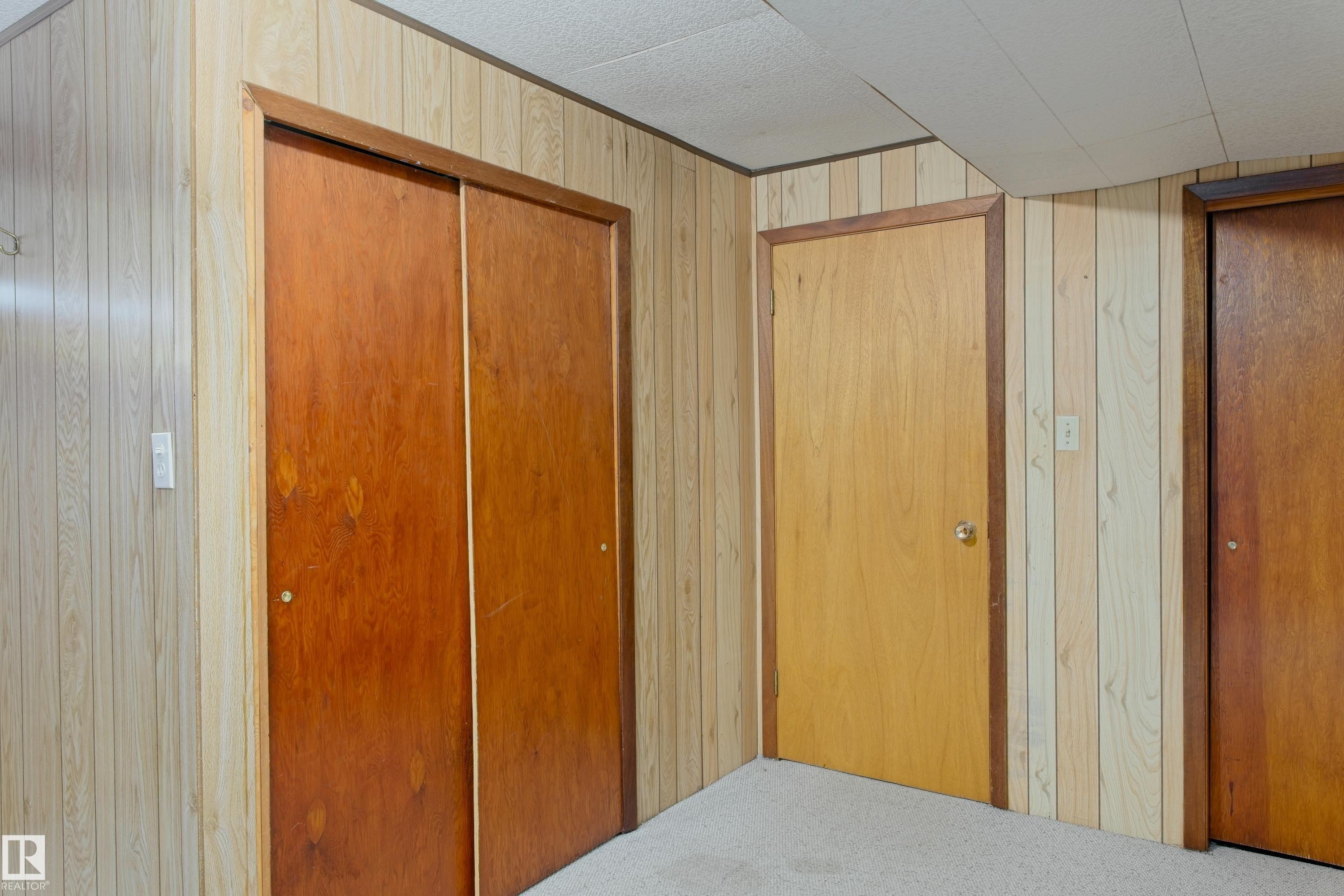 4706 54 Avenue, Barrhead, AB - Indoor