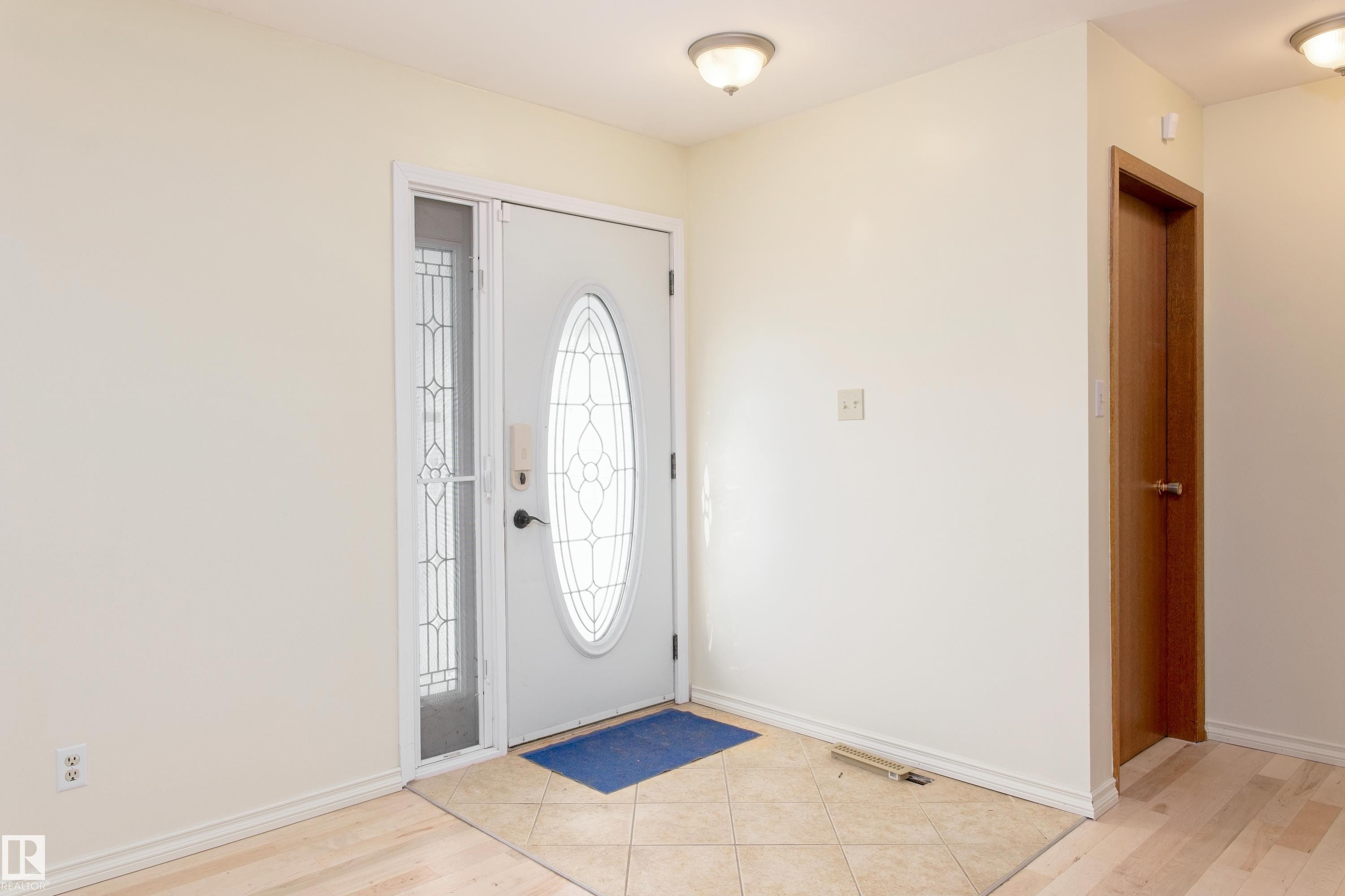 4706 54 Avenue, Barrhead, AB - Indoor Photo Showing Other Room