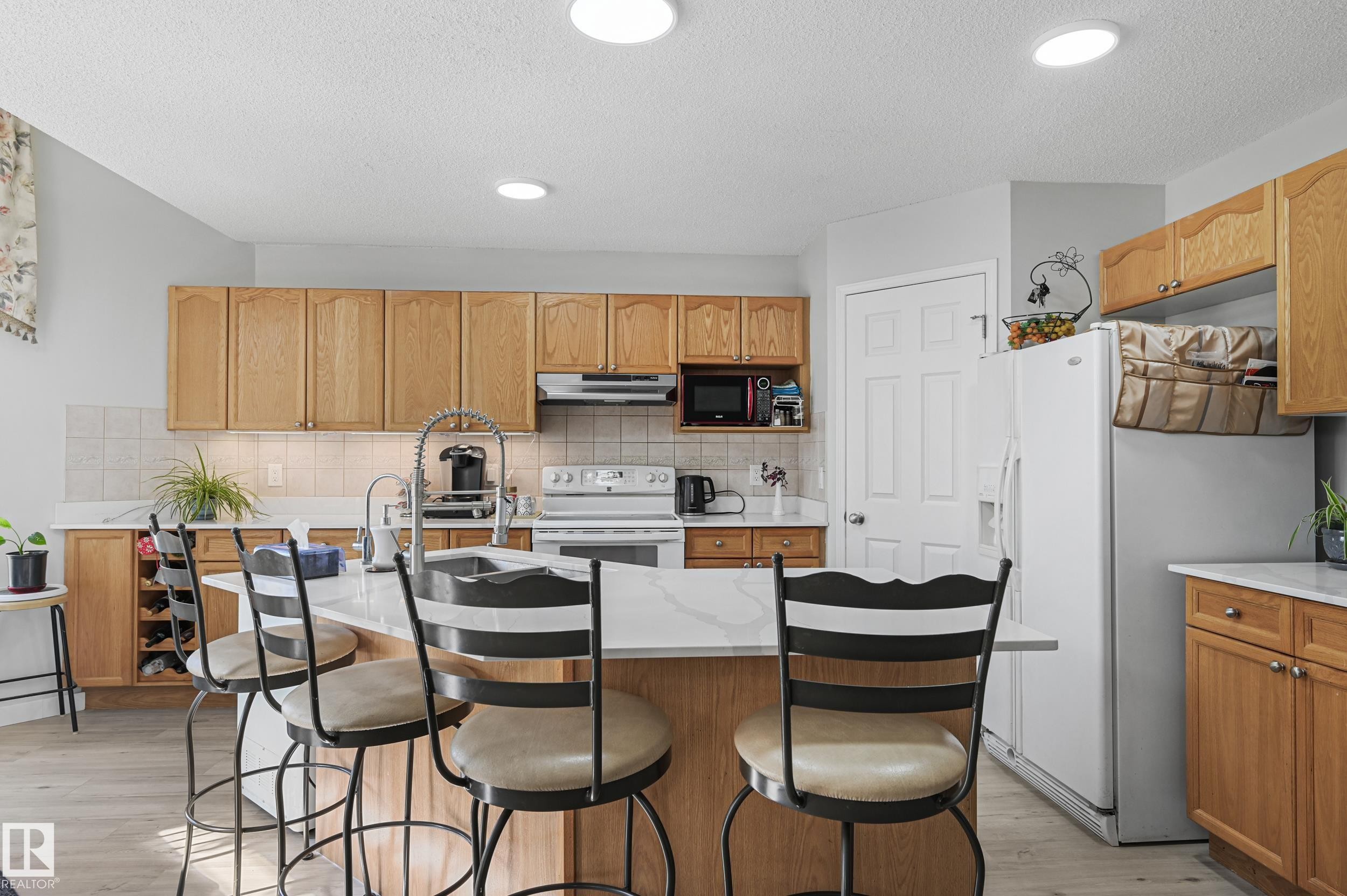 4960 191 Street, Edmonton, AB - Indoor Photo Showing Other Room