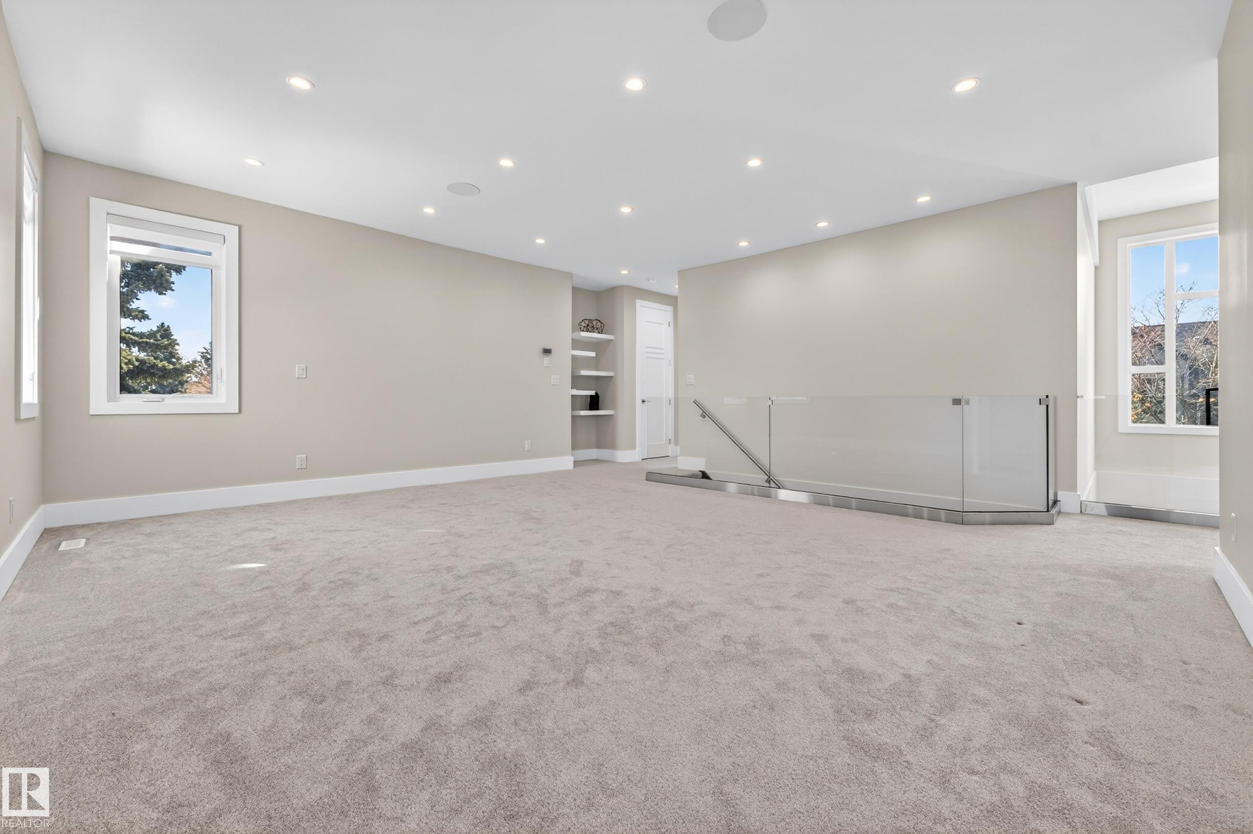 14132 97 Avenue, Edmonton, AB - Indoor Photo Showing Other Room
