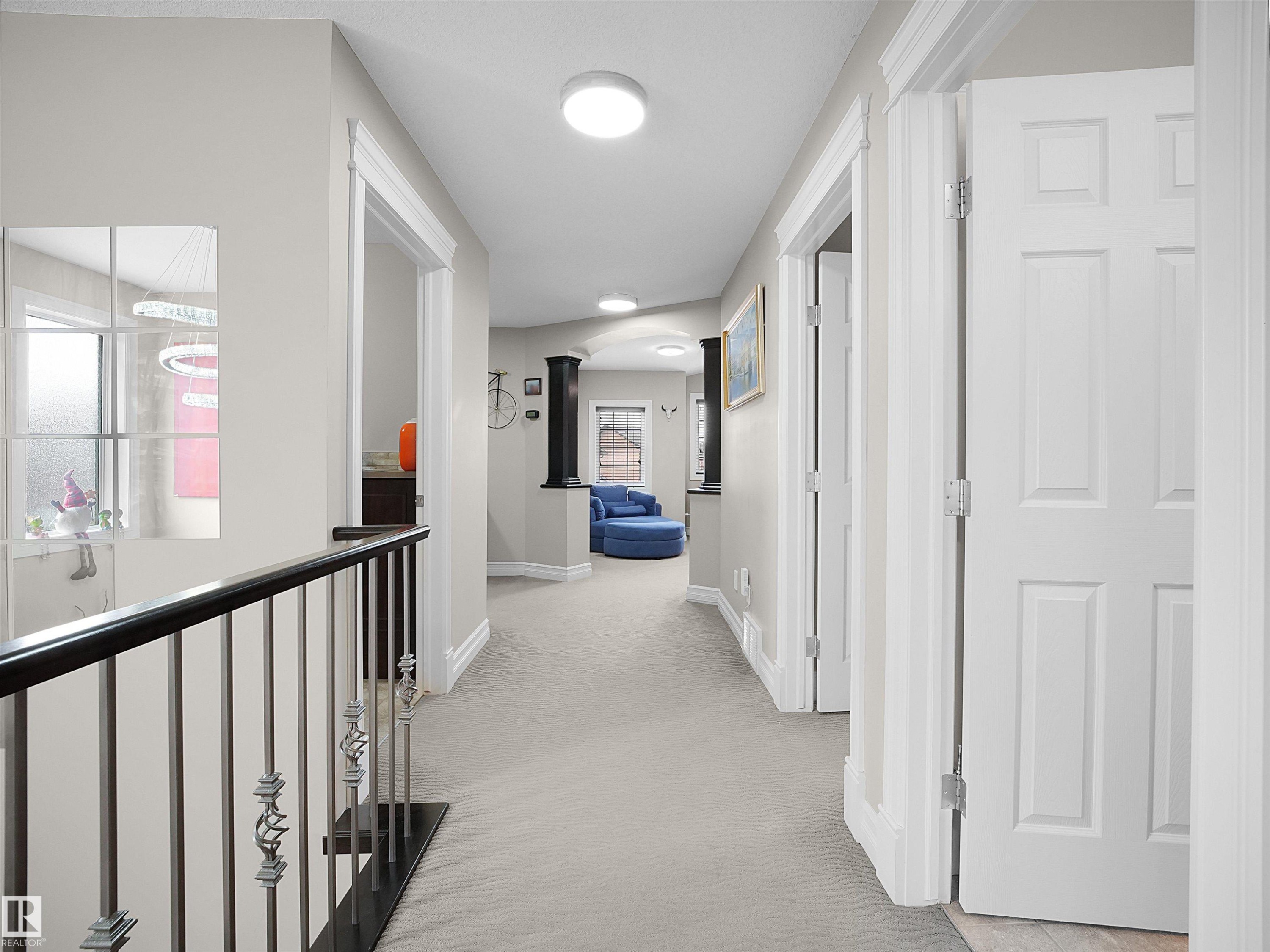 2422 Warry Place Sw, Edmonton, AB - Indoor Photo Showing Other Room