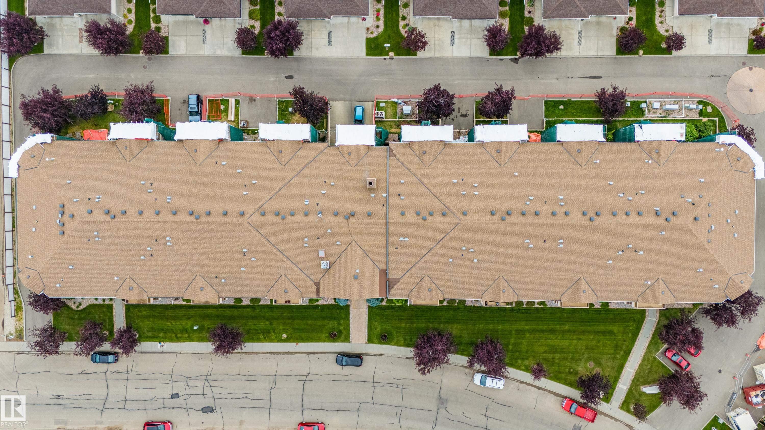 208 10421 42 Avenue, Edmonton, AB - Outdoor