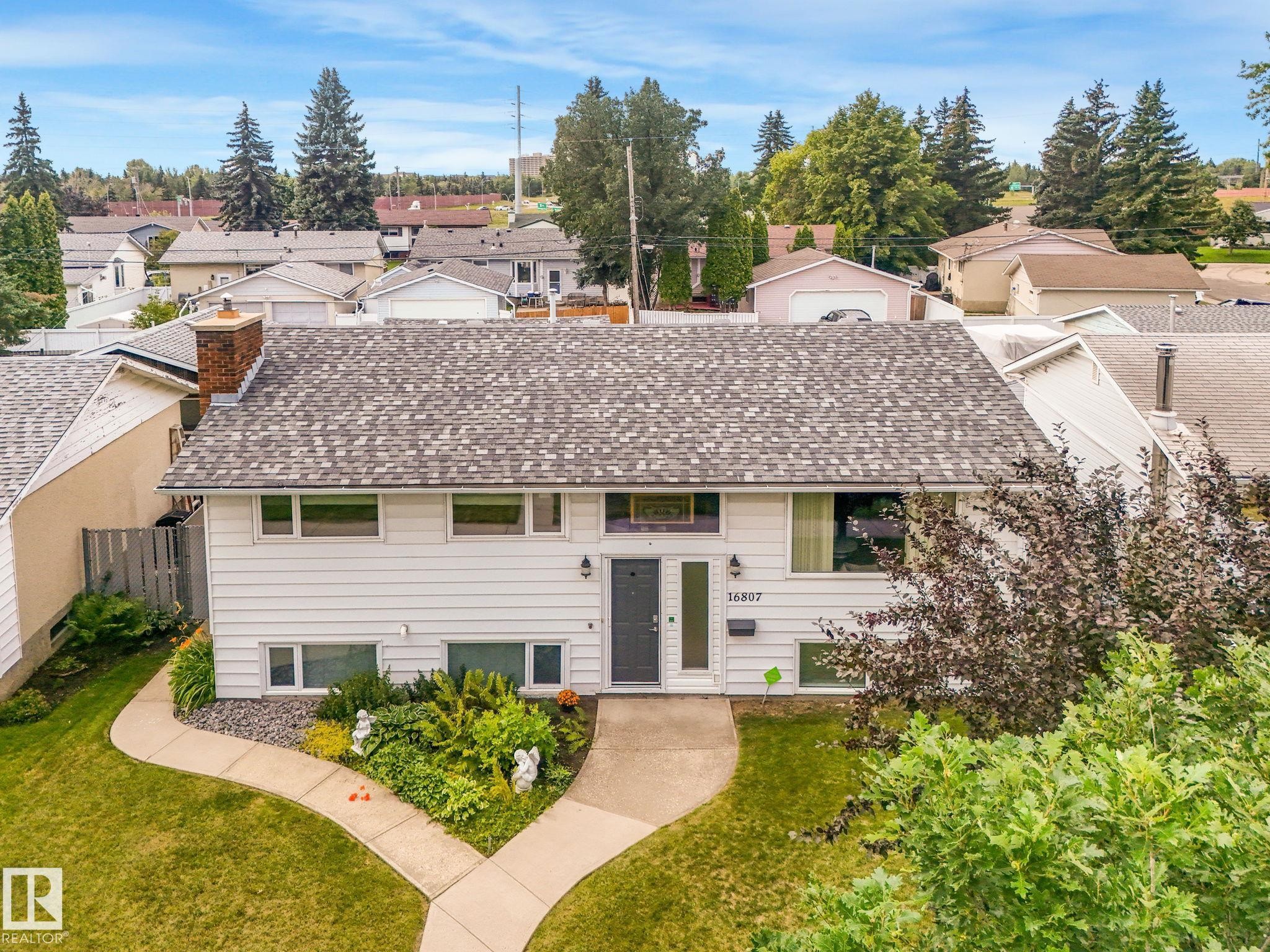 16807 80 Avenue, Edmonton, AB - Outdoor