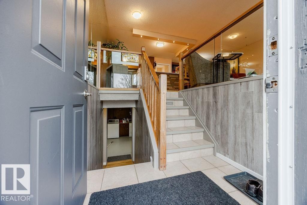 16807 80 Avenue, Edmonton, AB - Indoor Photo Showing Other Room