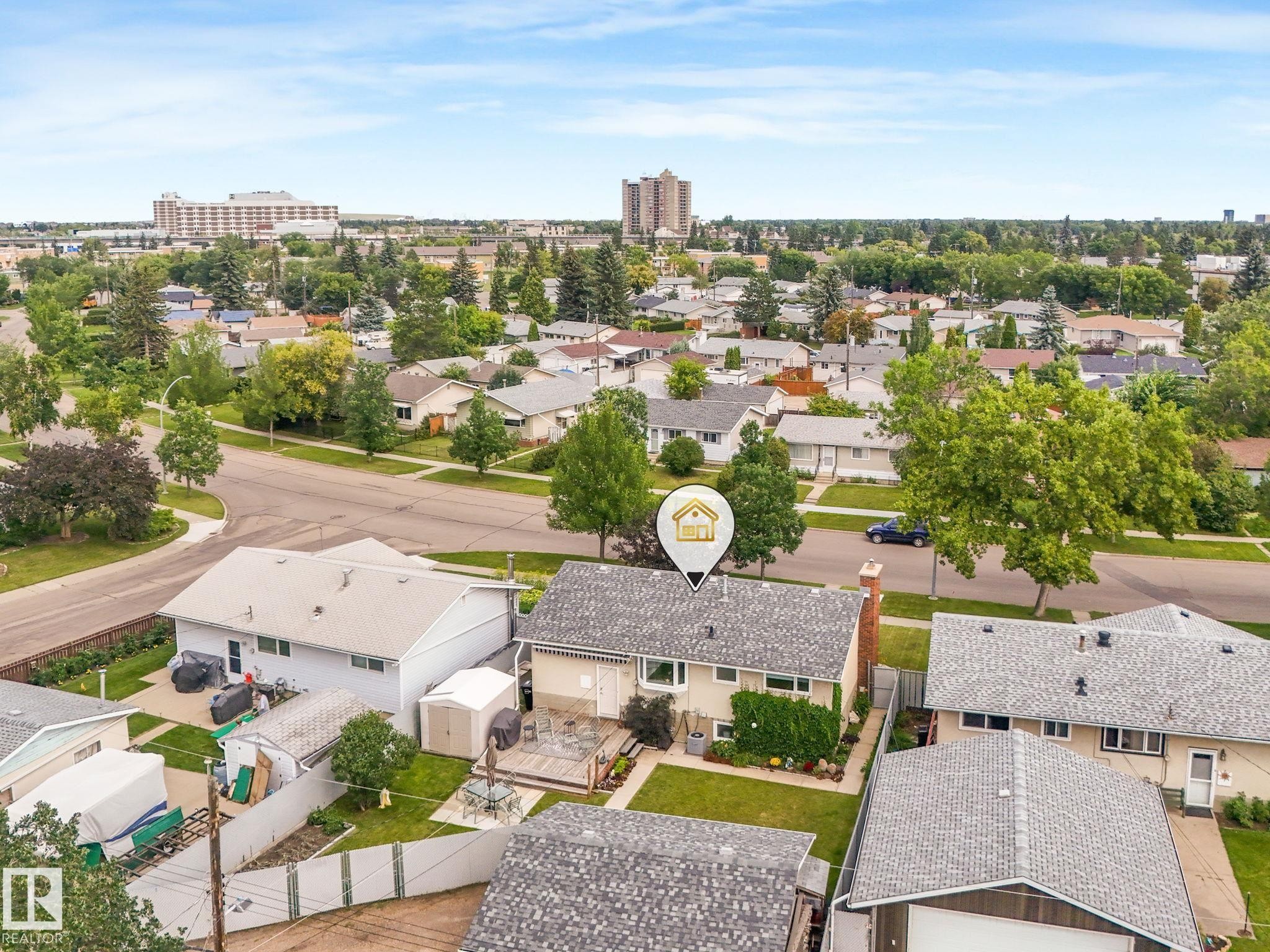 16807 80 Avenue, Edmonton, AB - Outdoor With View