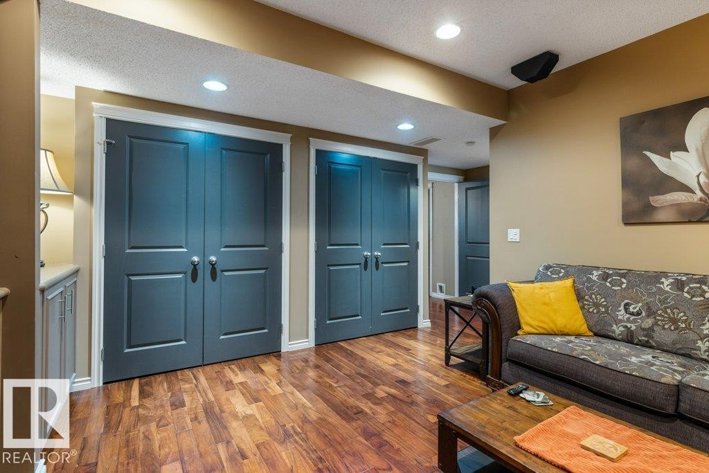 17 Donald Place, St. Albert, AB - Indoor Photo Showing Other Room