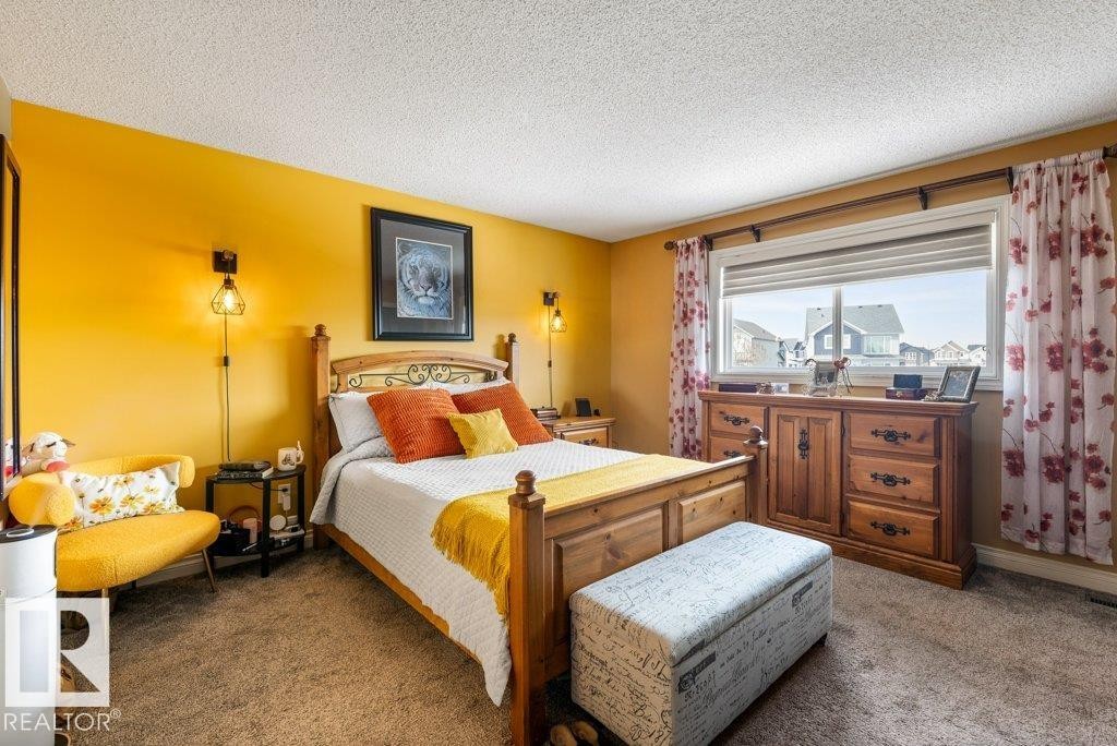 17 Donald Place, St. Albert, AB - Indoor Photo Showing Bedroom
