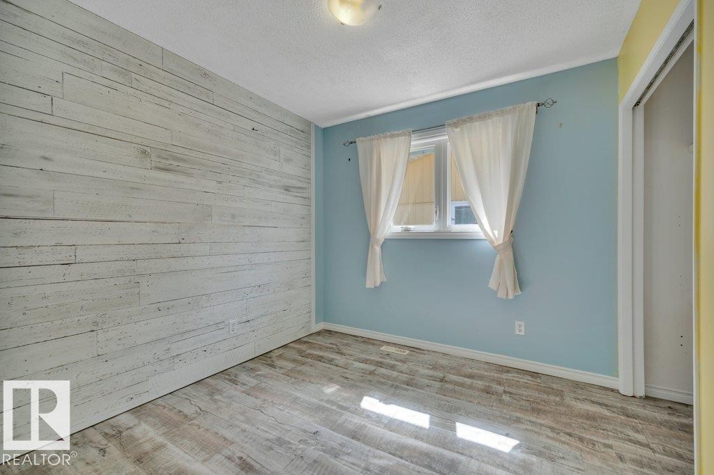 4002 42B Avenue, Leduc, AB - Indoor Photo Showing Other Room