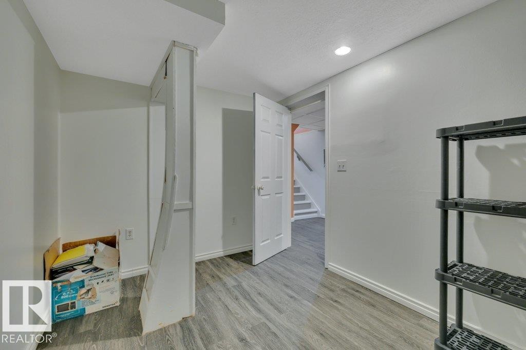 4002 42B Avenue, Leduc, AB - Indoor