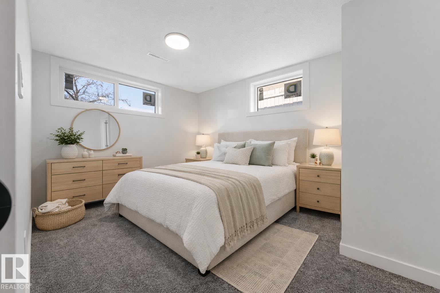 12033 54 Street, Edmonton, AB - Indoor Photo Showing Bedroom