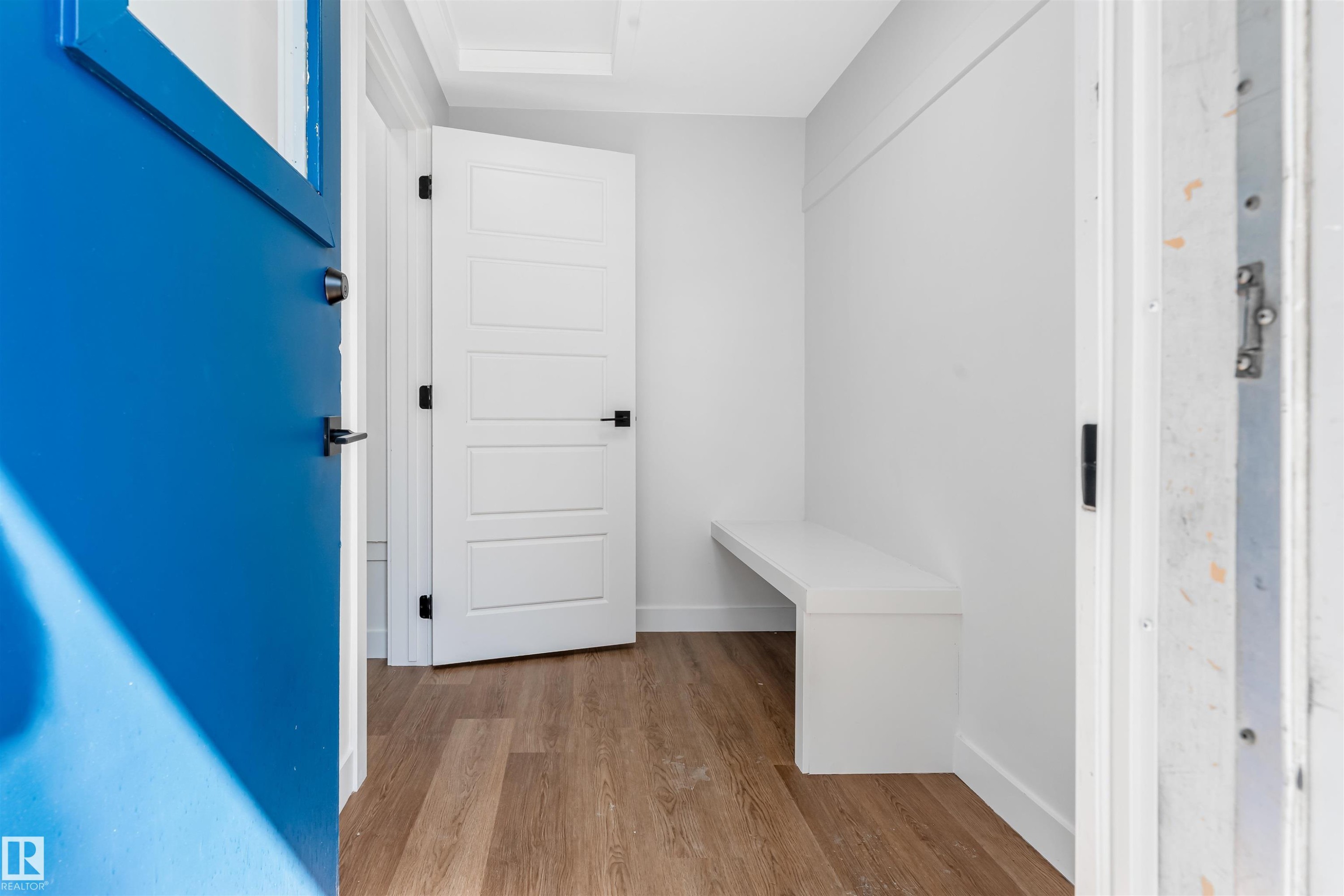 12033 54 Street, Edmonton, AB - Indoor Photo Showing Other Room