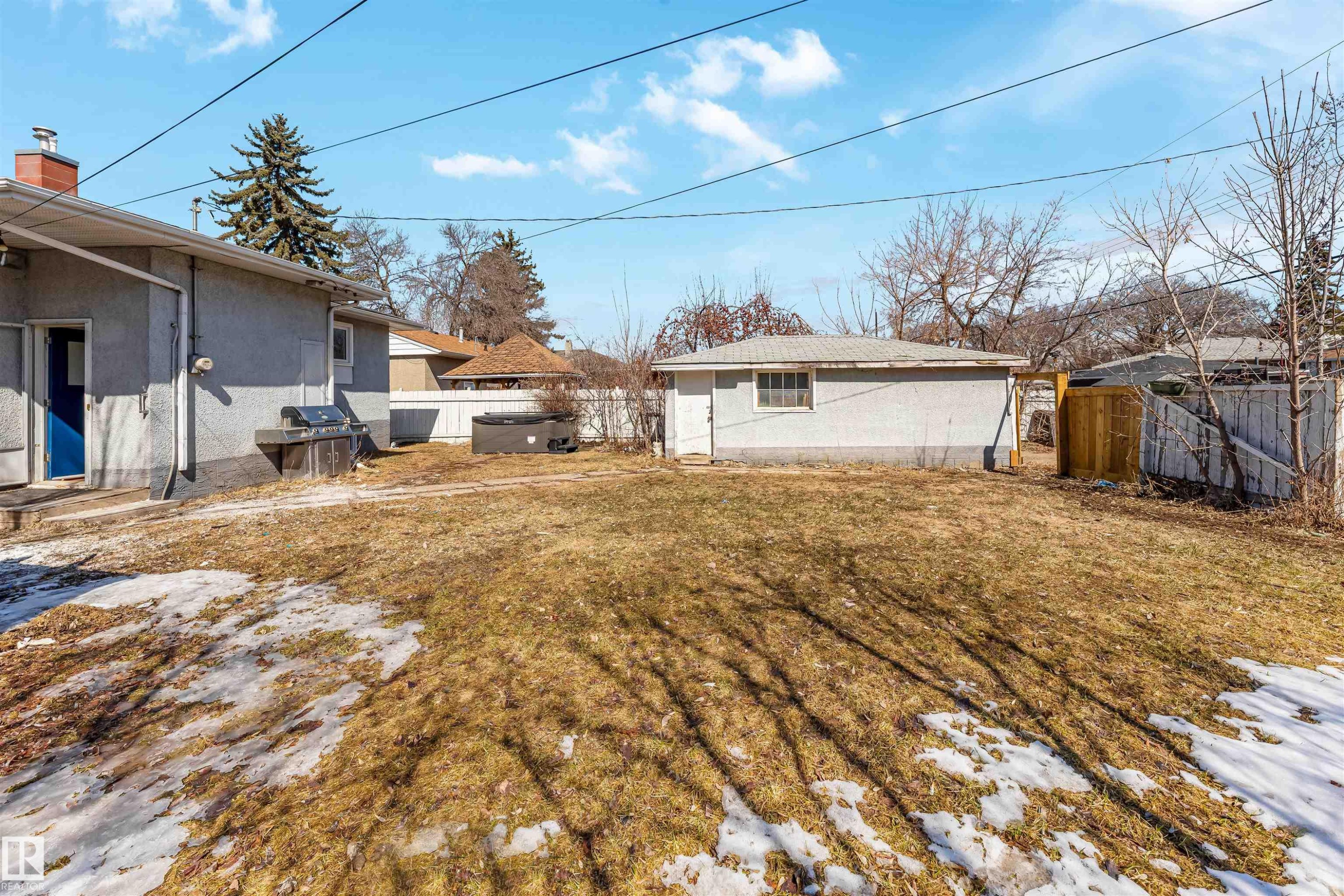 12033 54 Street, Edmonton, AB - Outdoor