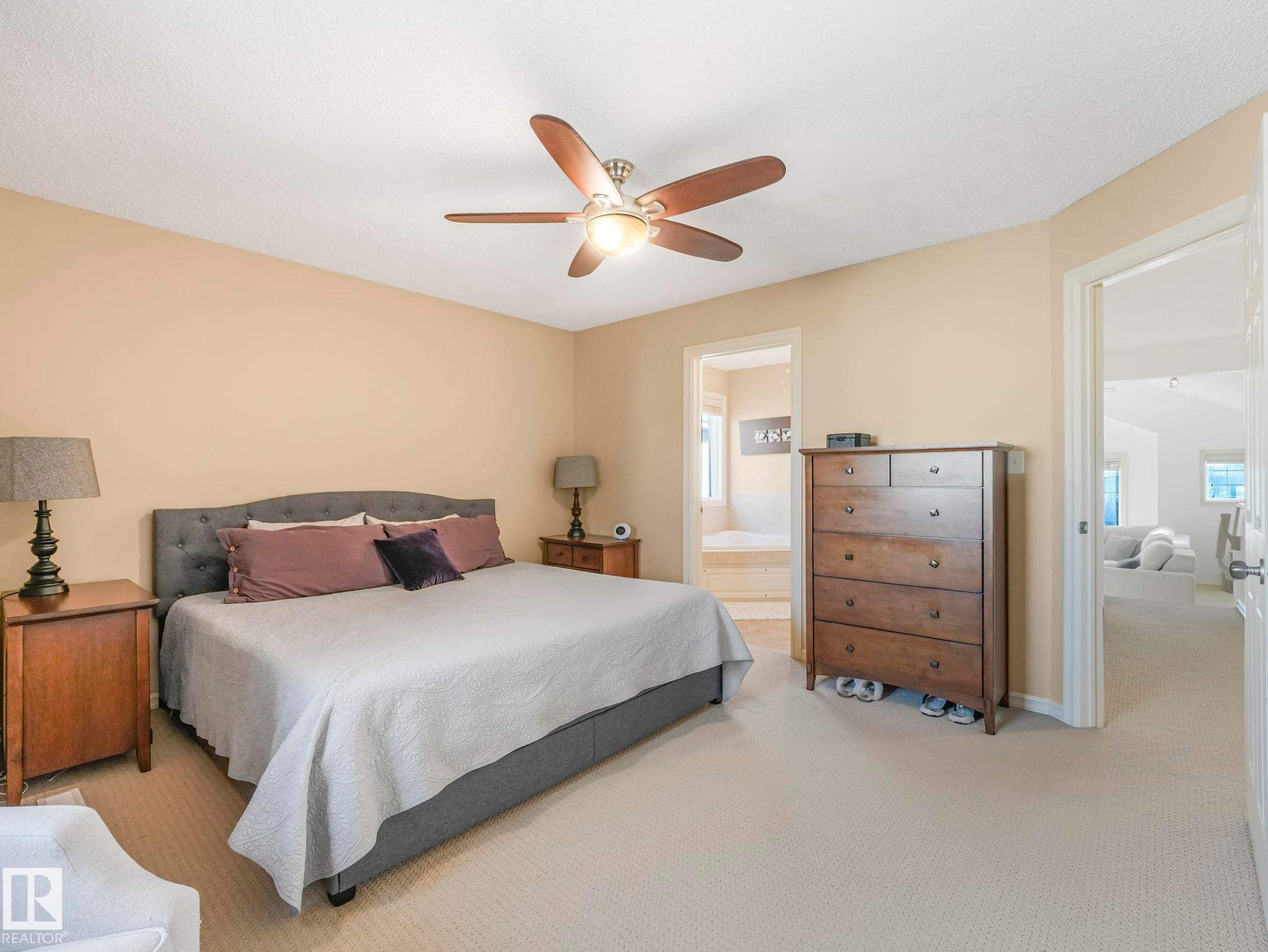 3031 Spence Wynd, Edmonton, AB - Indoor Photo Showing Bedroom