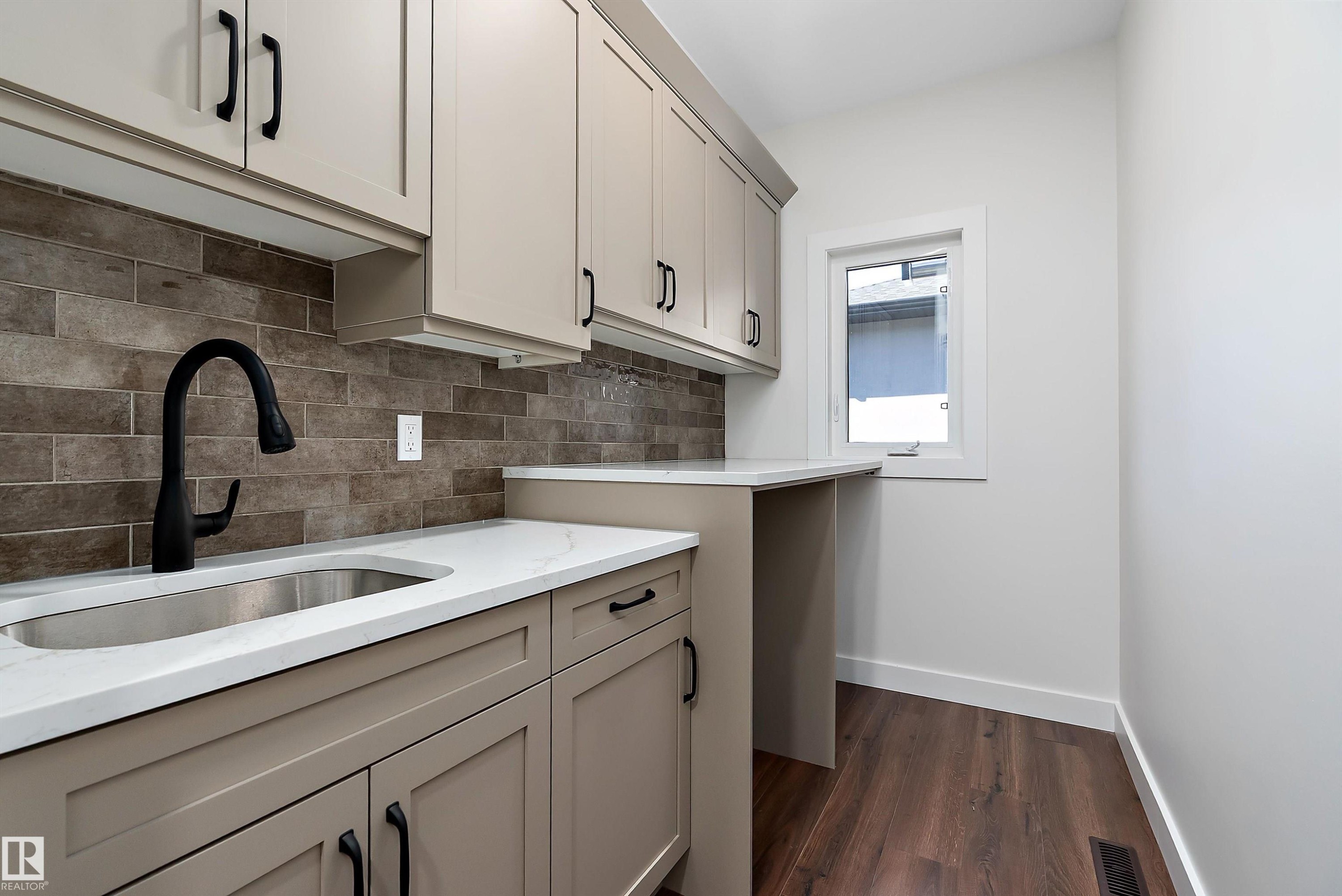 131 Bela Drive, Millet, AB - Indoor Photo Showing Kitchen