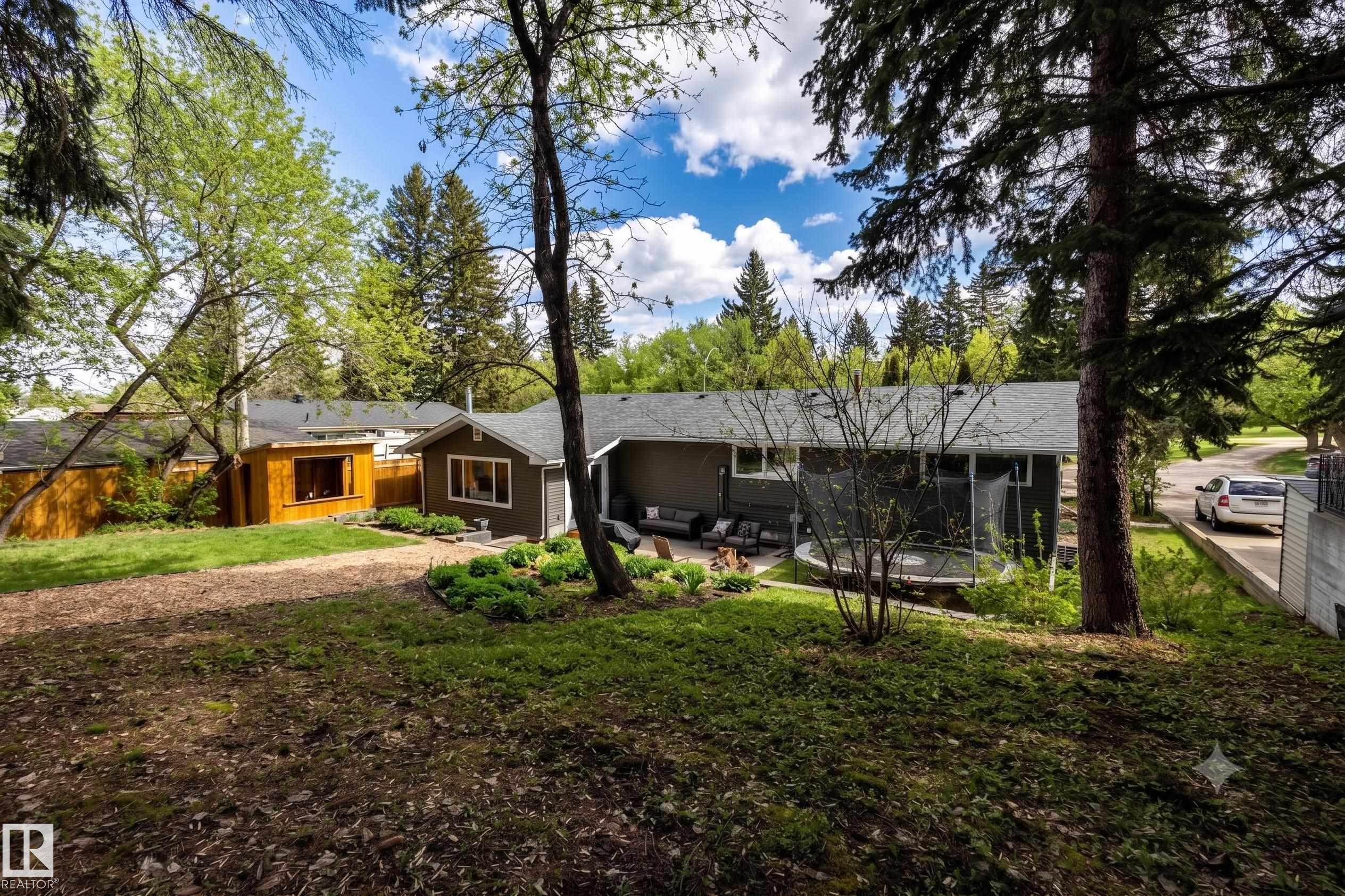 17 Spruce Crescent, St. Albert, AB - Outdoor
