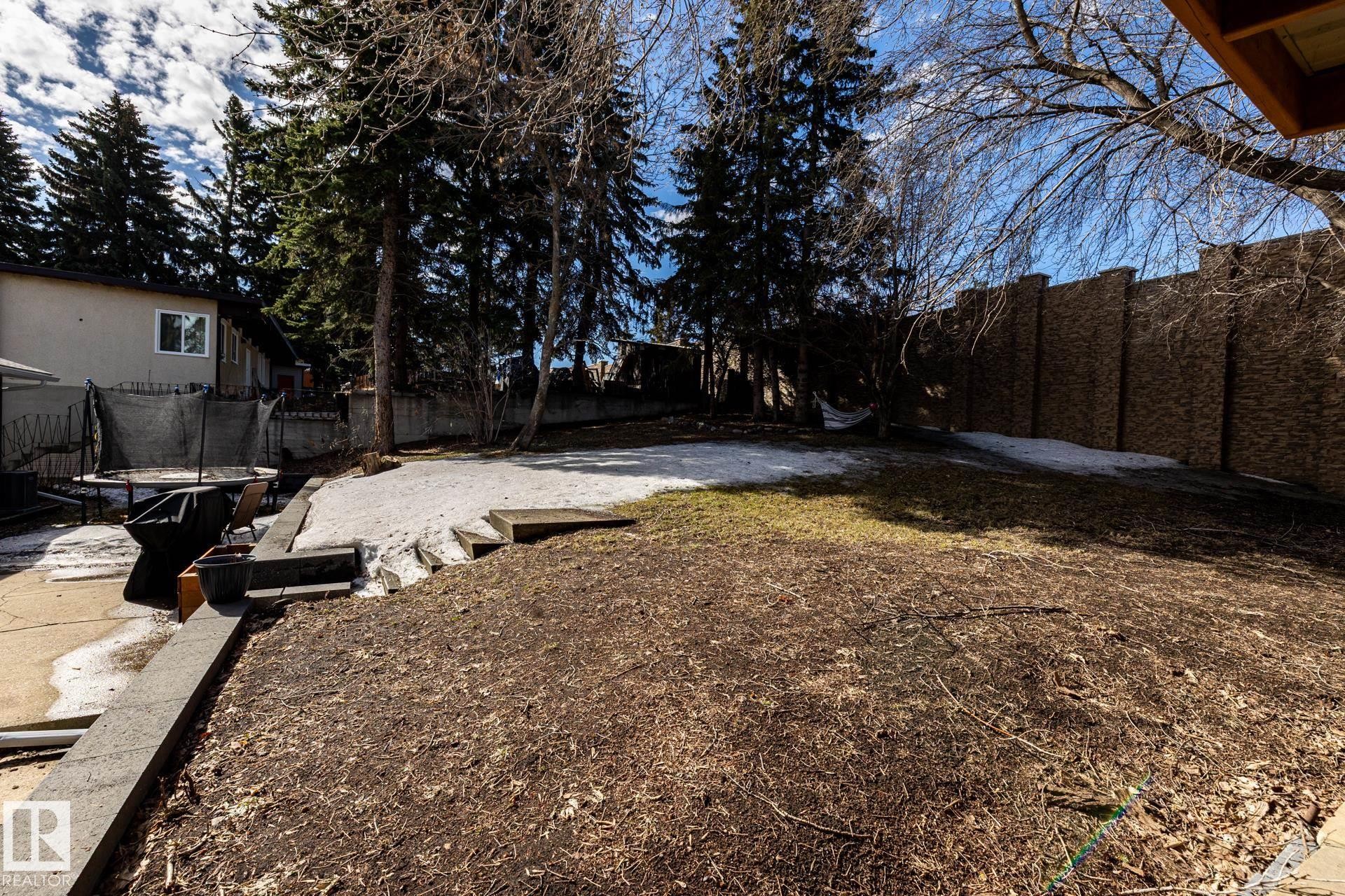 17 Spruce Crescent, St. Albert, AB - Outdoor