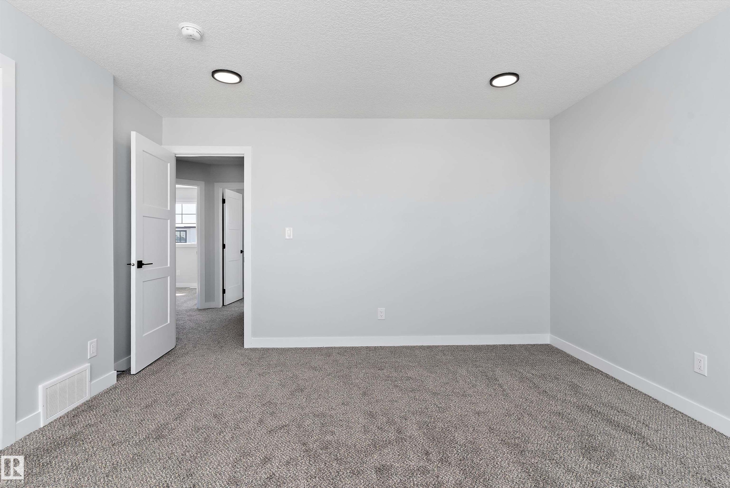 76 Maple Crescent, Gibbons, AB - Indoor Photo Showing Other Room