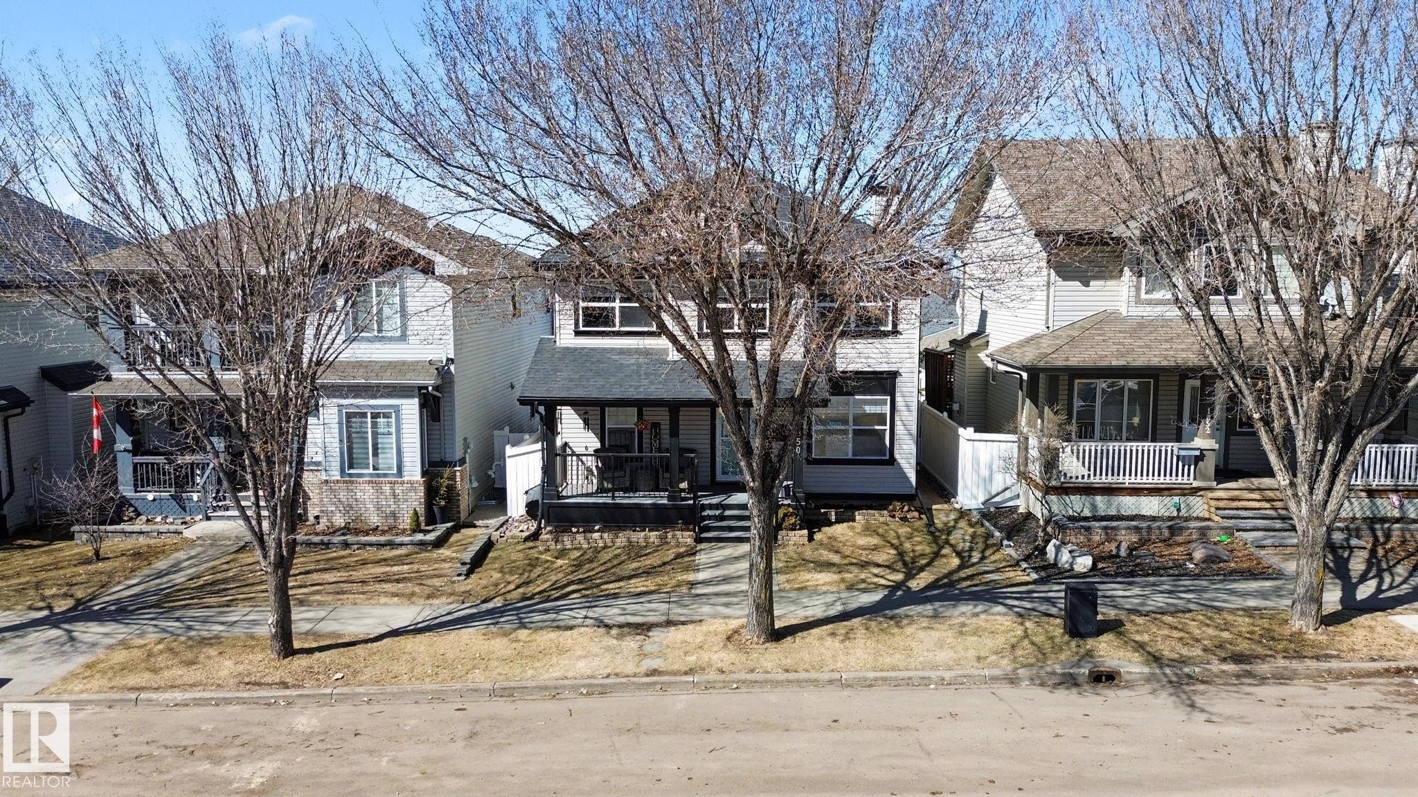 1850 Towne Centre Boulevard, Edmonton, AB - Outdoor