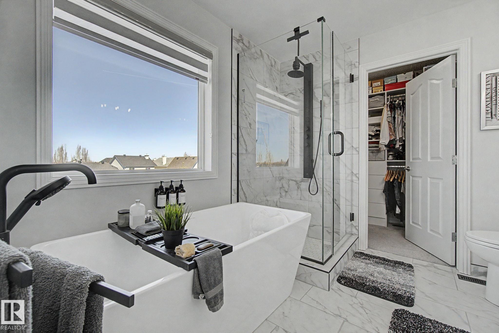 1850 Towne Centre Boulevard, Edmonton, AB - Indoor