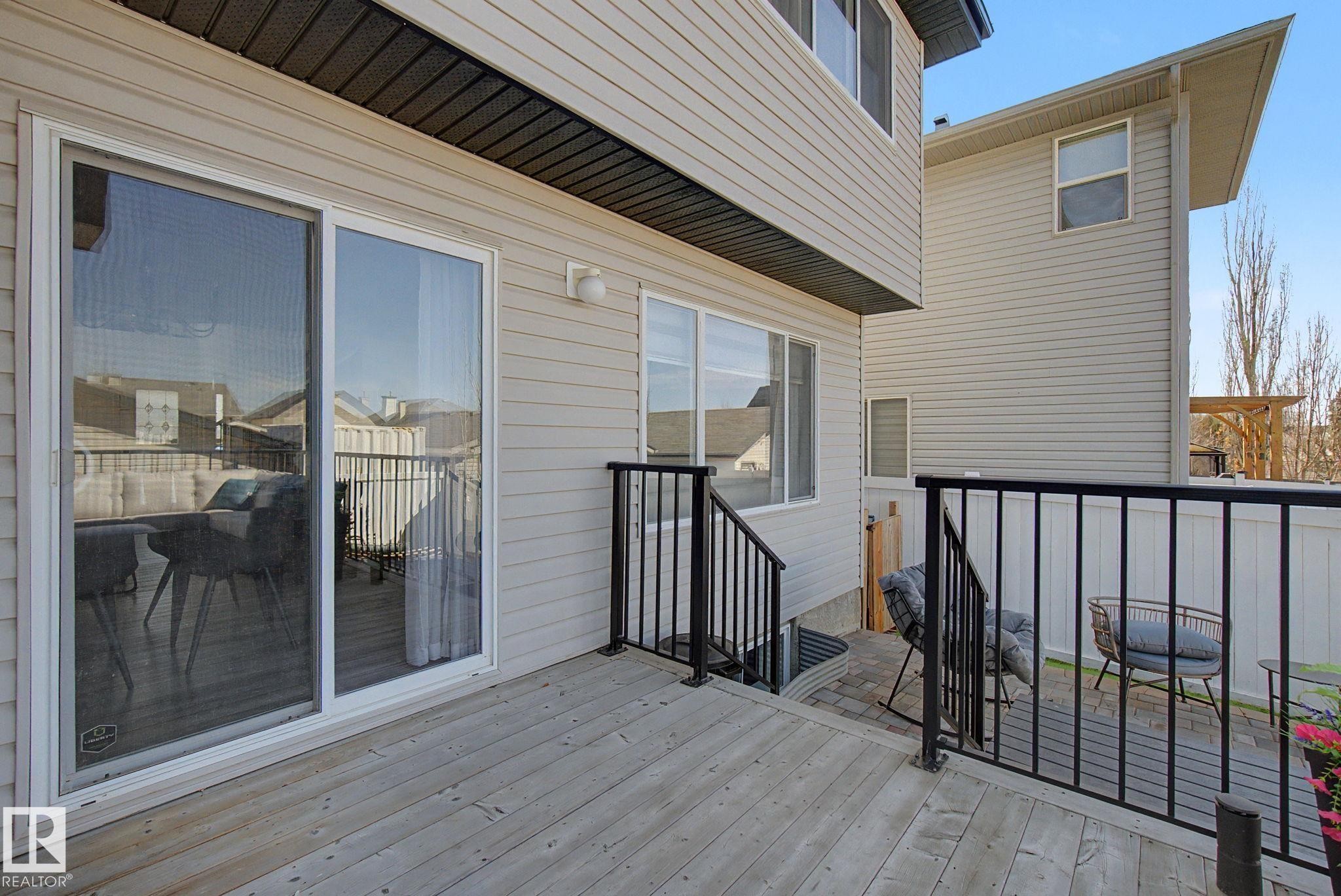 1850 Towne Centre Boulevard, Edmonton, AB - Outdoor With Deck Patio Veranda With Exterior