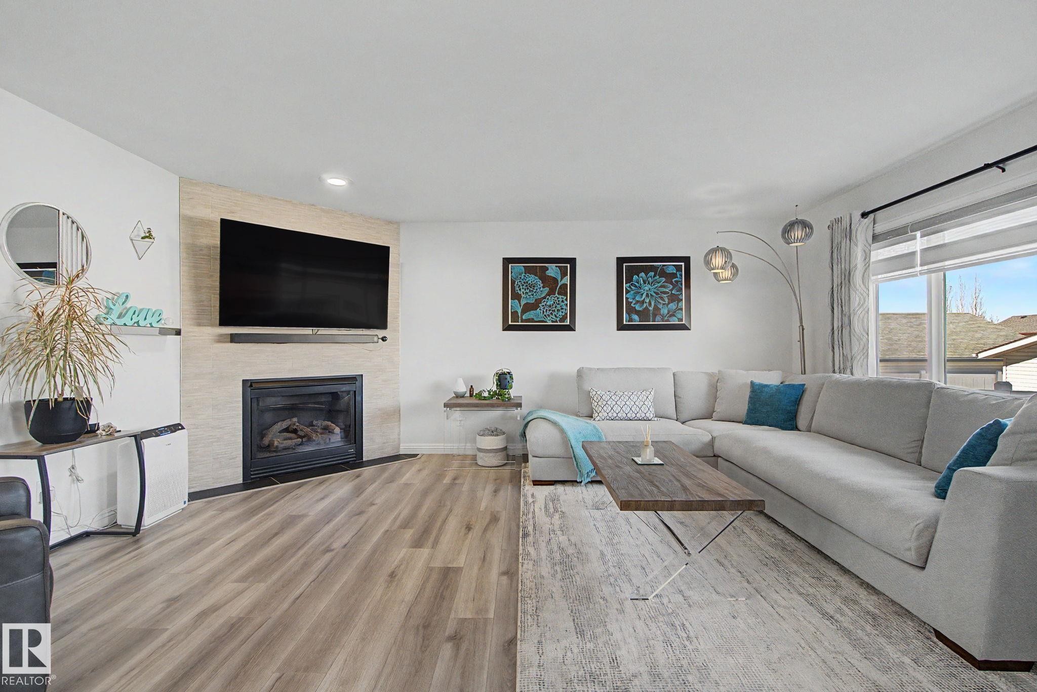 1850 Towne Centre Boulevard, Edmonton, AB - Indoor Photo Showing Living Room With Fireplace