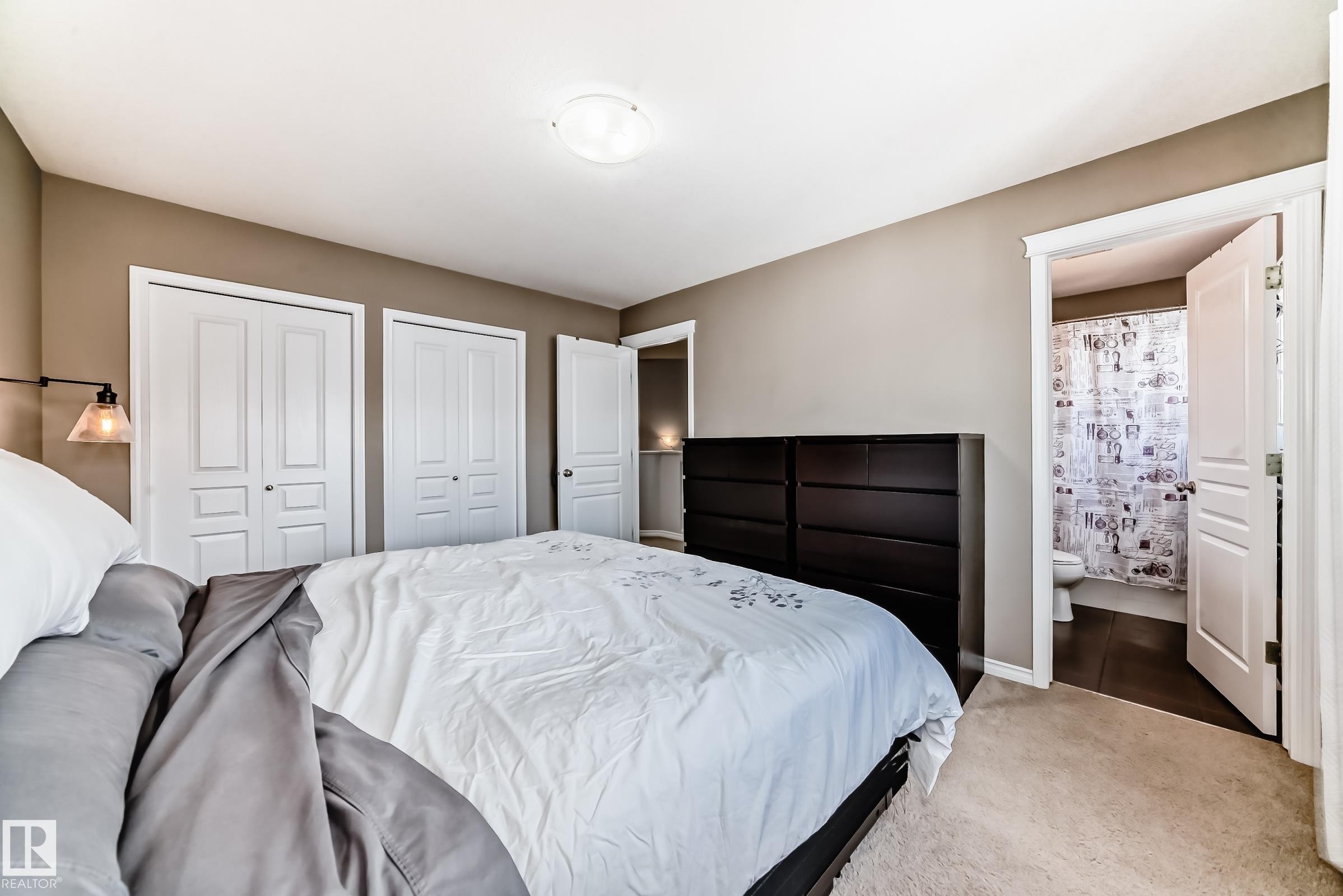 1128 74 Street, Edmonton, AB - Indoor Photo Showing Bedroom