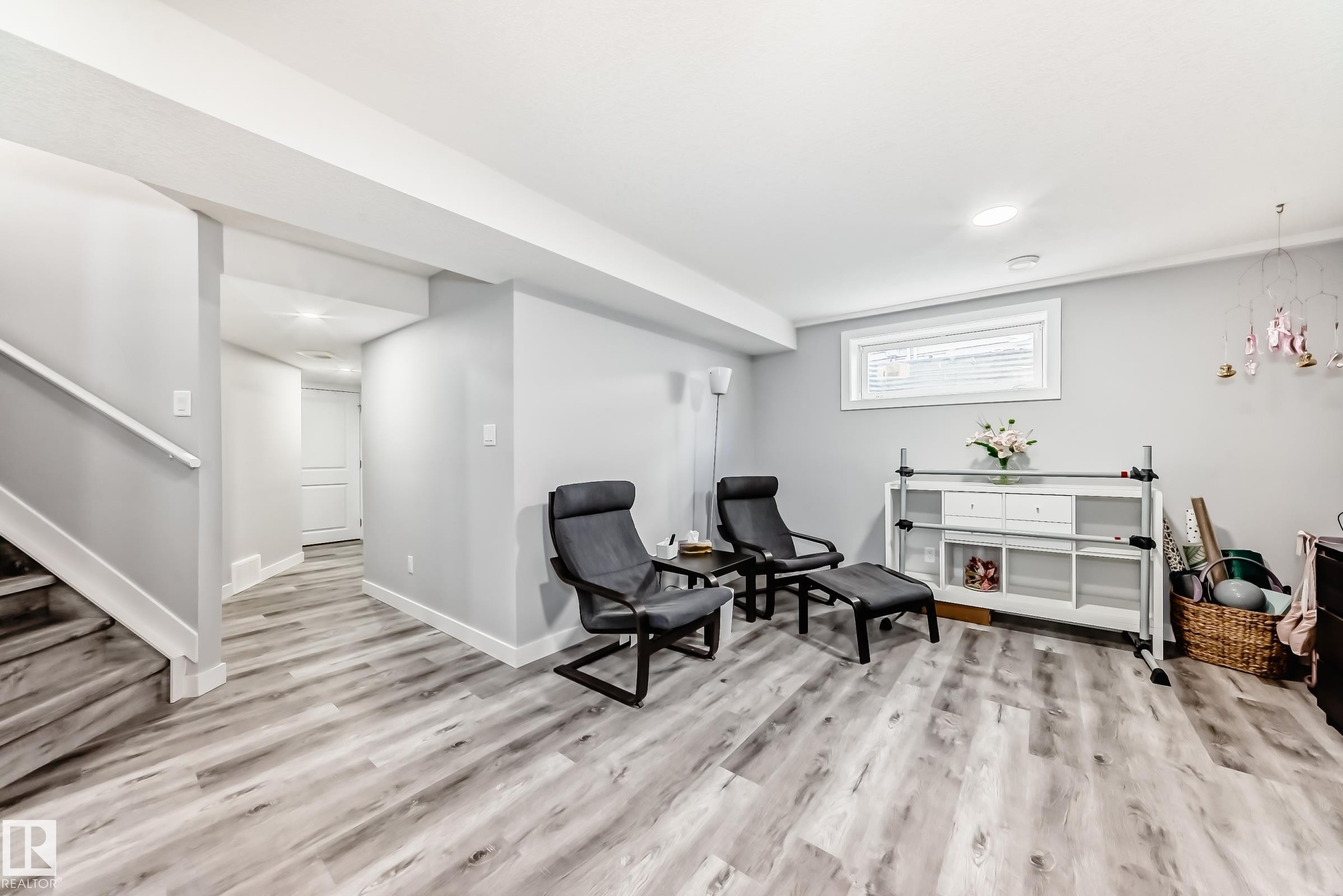 1128 74 Street, Edmonton, AB - Indoor