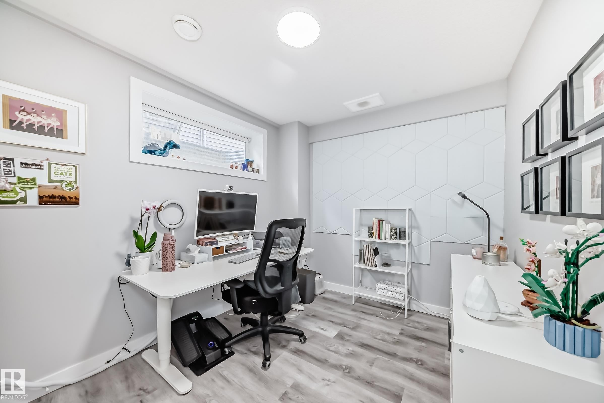 1128 74 Street, Edmonton, AB - Indoor Photo Showing Office