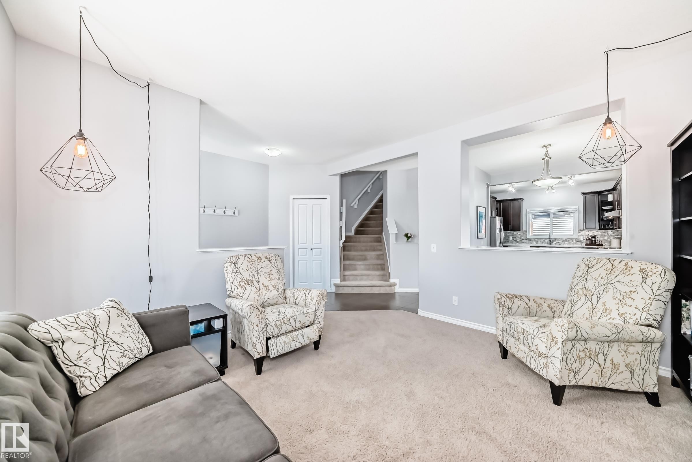 1128 74 Street, Edmonton, AB - Indoor Photo Showing Living Room