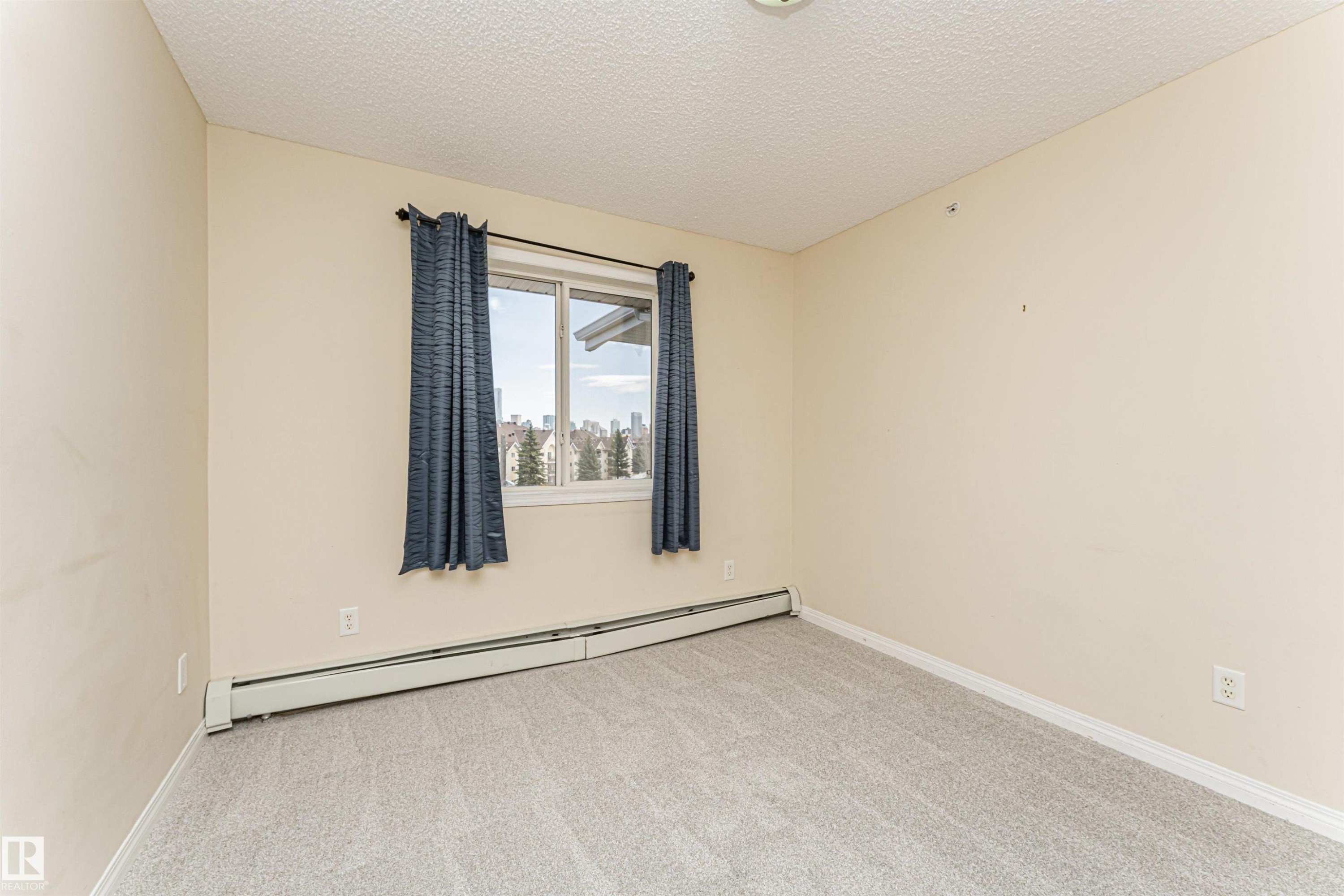 524 10535 122 Street, Edmonton, AB - Indoor Photo Showing Other Room