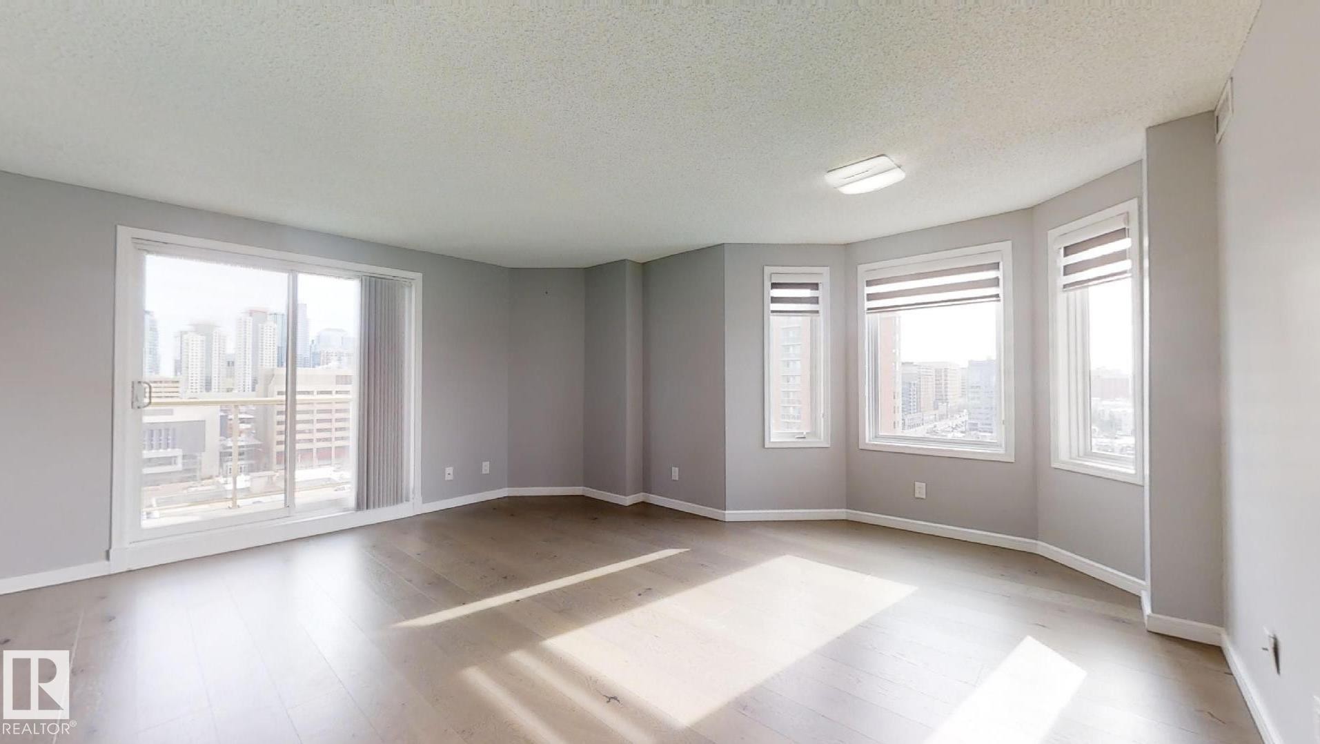 1404 10909 103 Avenue, Edmonton, AB - Indoor Photo Showing Other Room