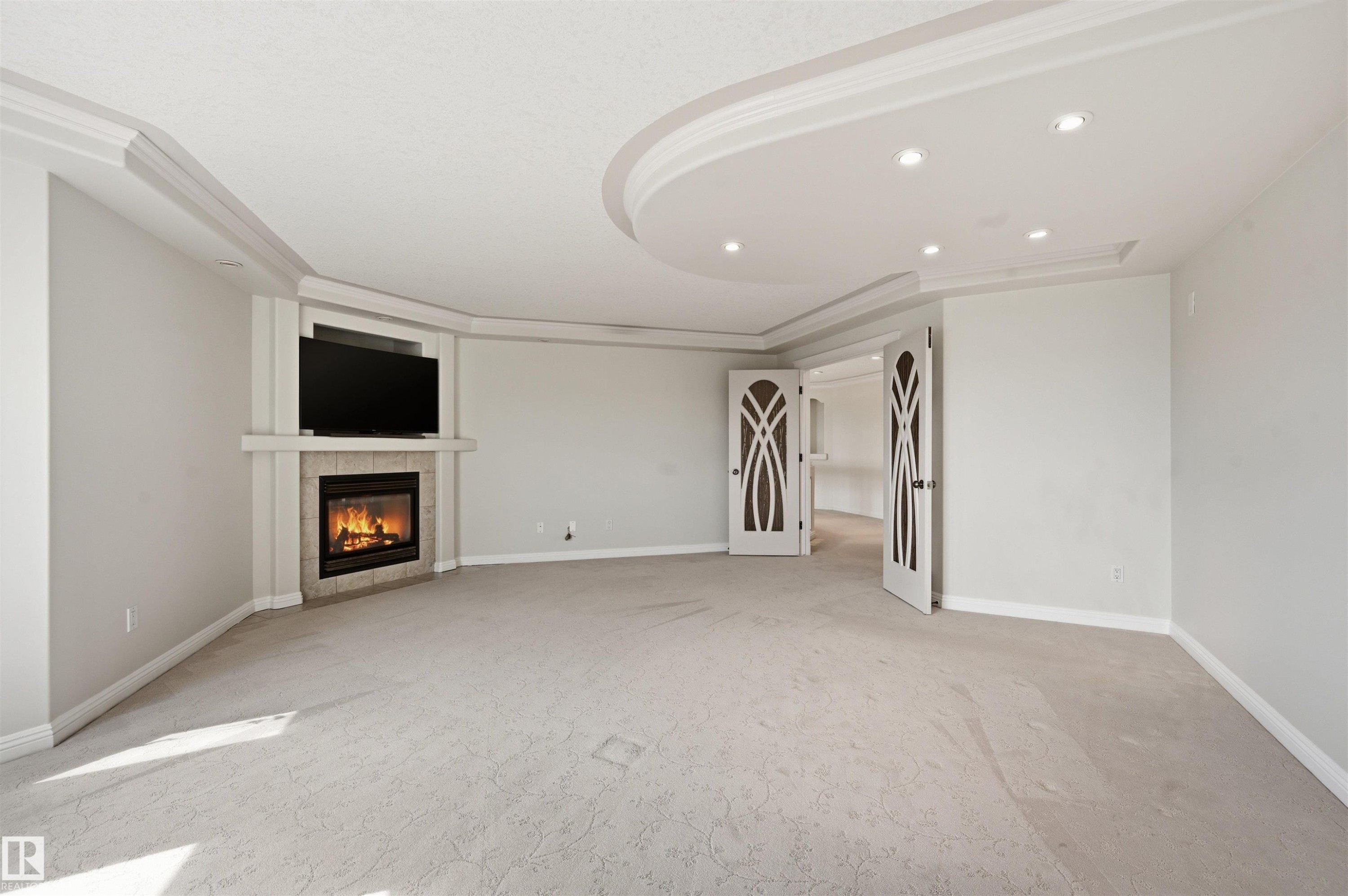 2423 Tegler Green, Edmonton, AB - Indoor With Fireplace