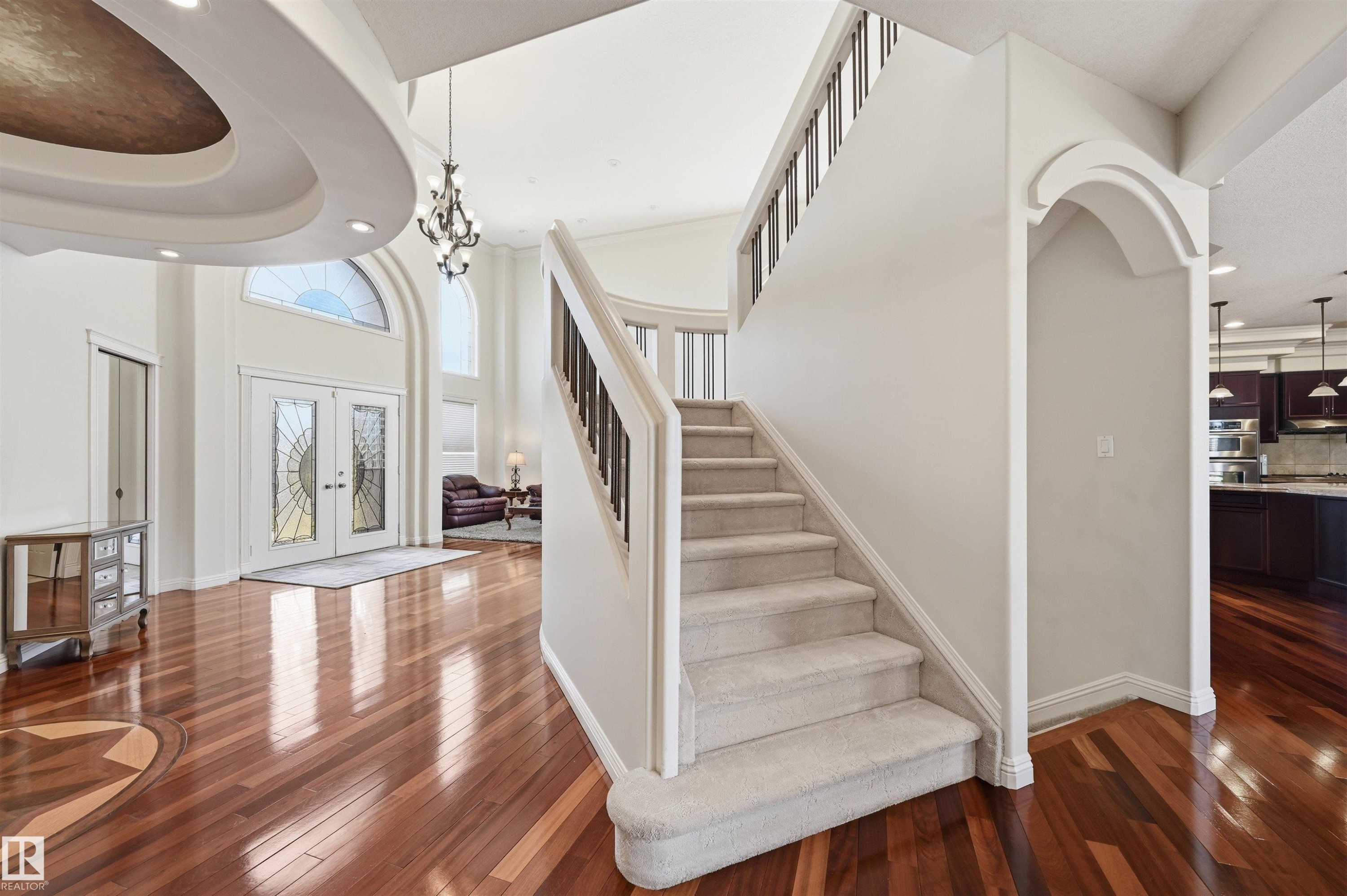 2423 Tegler Green, Edmonton, AB - Indoor Photo Showing Other Room