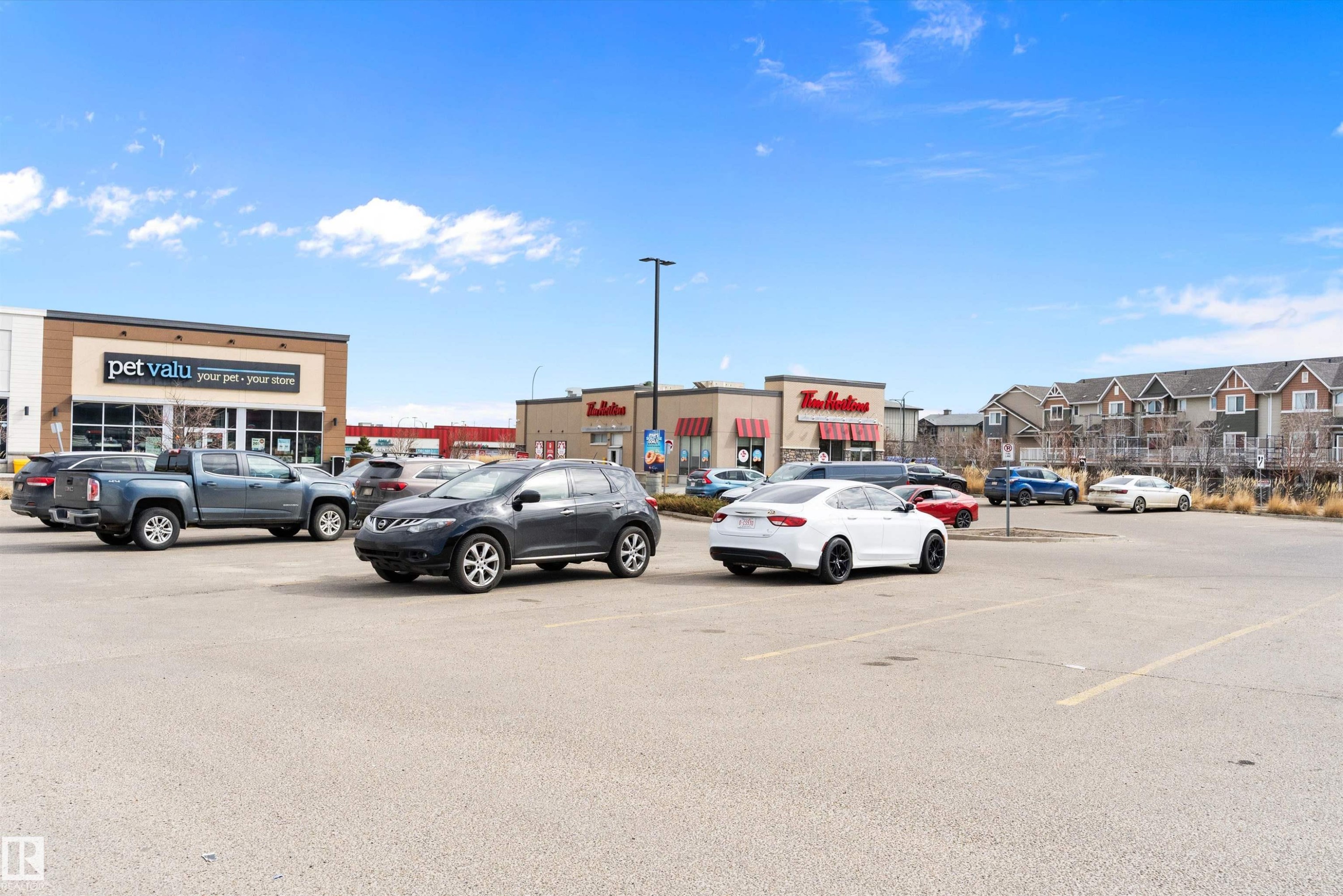 Image quality insufficient for description - 3314 9 Street Nw, Edmonton, AB - Outdoor
