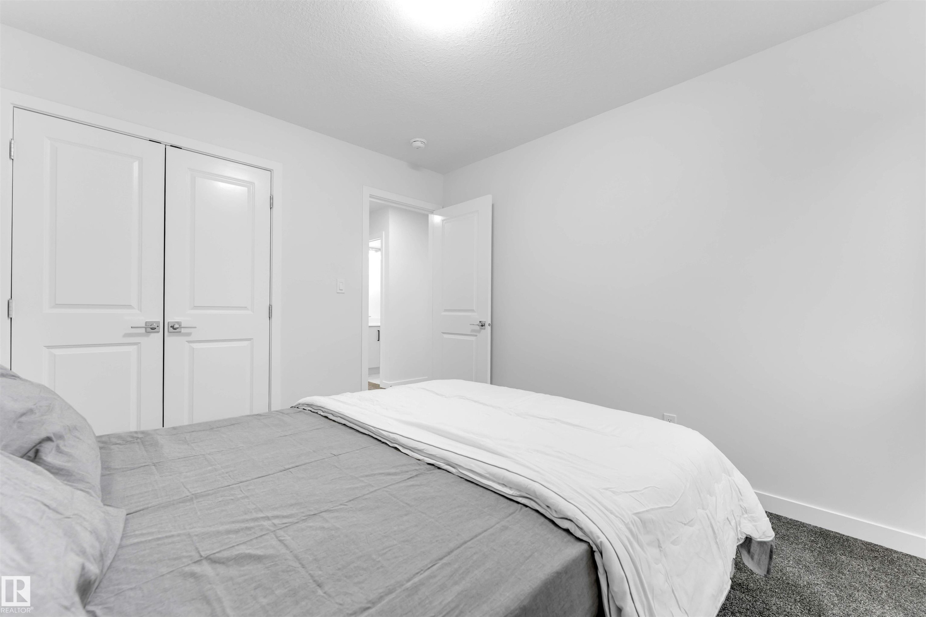 62 130 Element Dr, St. Albert, AB - Indoor Photo Showing Bedroom