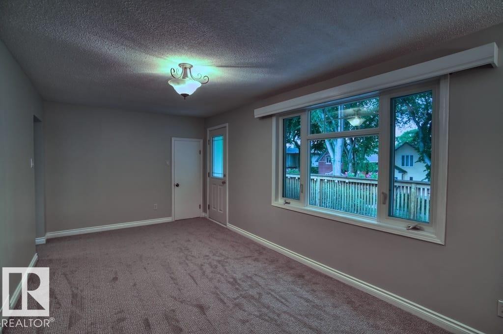10026 87 Avenue, Edmonton, AB - Indoor Photo Showing Other Room