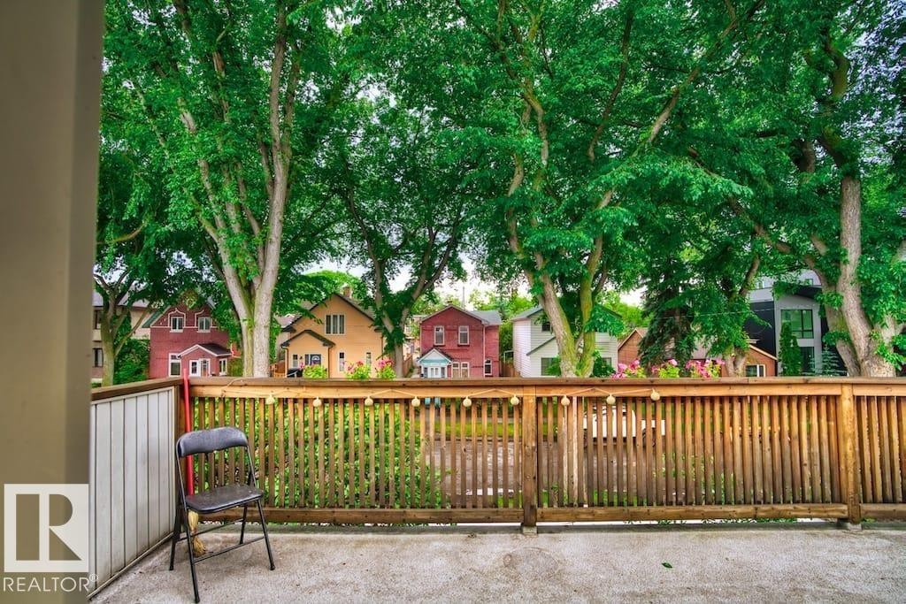 10026 87 Avenue, Edmonton, AB - Outdoor