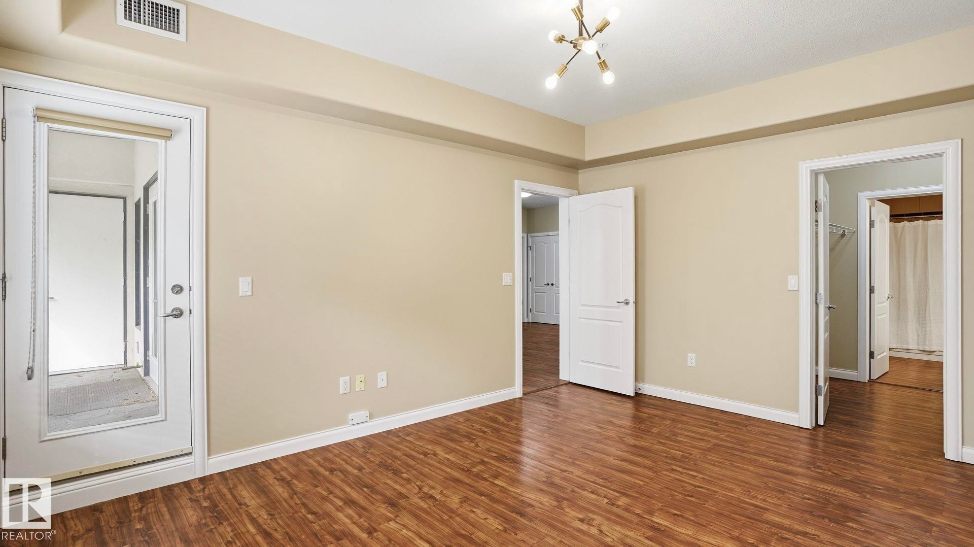 138 1406 Hodgson Way, Edmonton, AB - Indoor Photo Showing Other Room