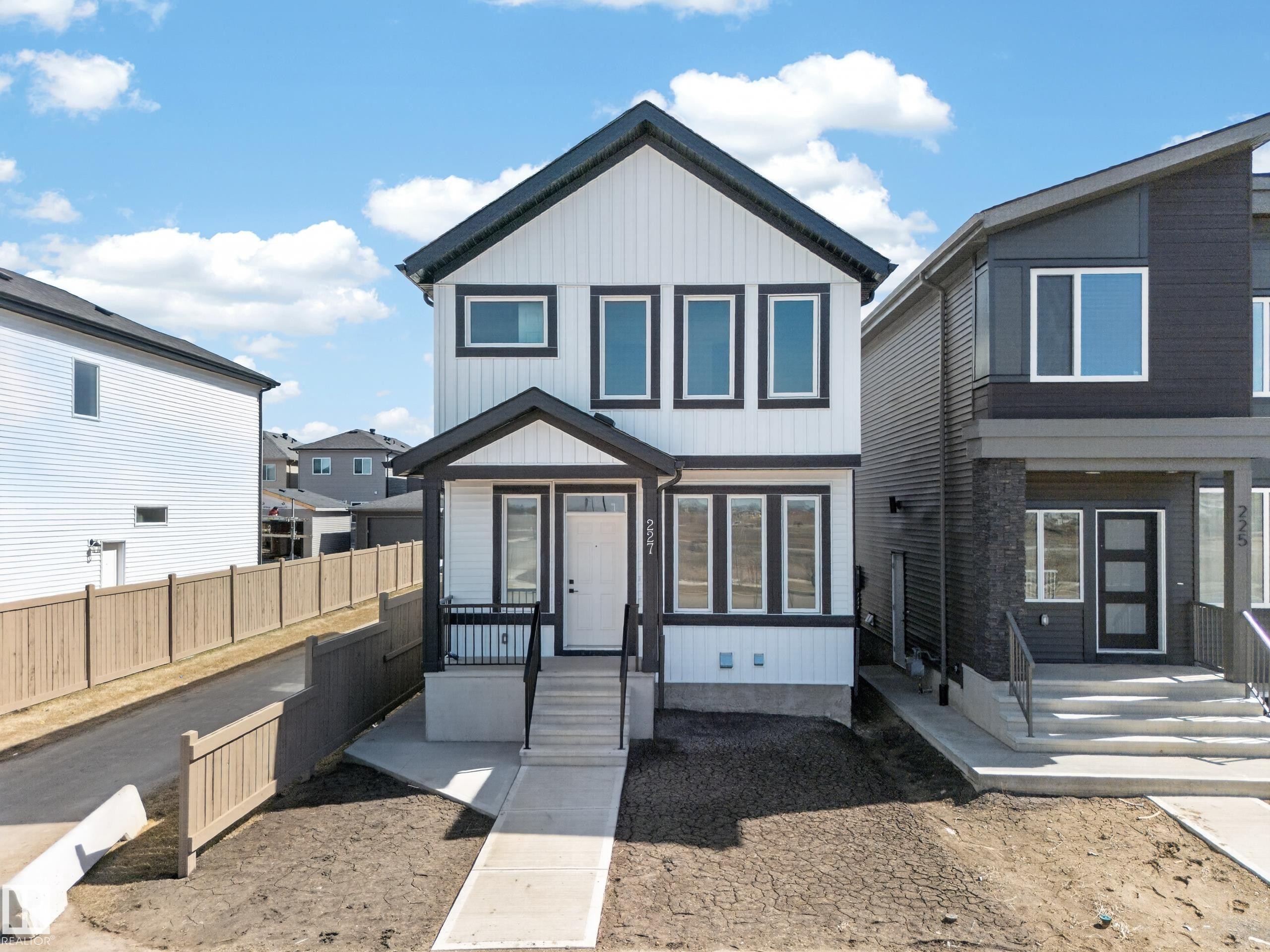 227 Deer Valley Drive, Leduc, AB - Outdoor
