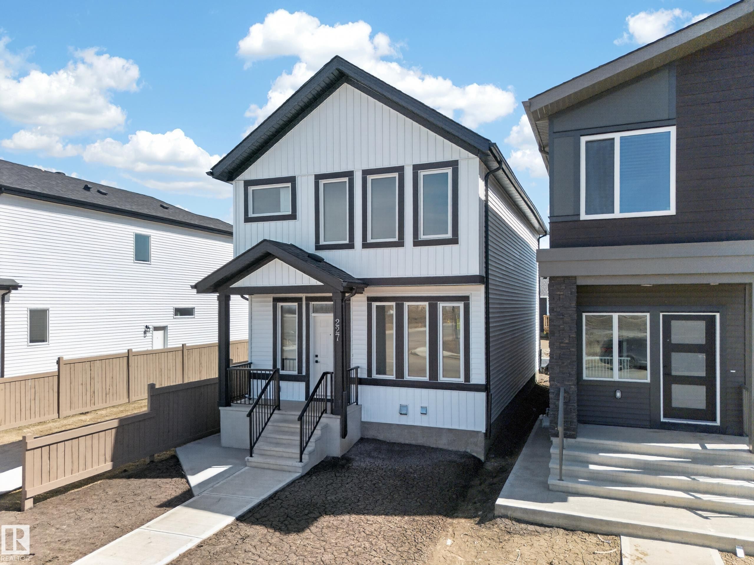 227 Deer Valley Drive, Leduc, AB - Outdoor