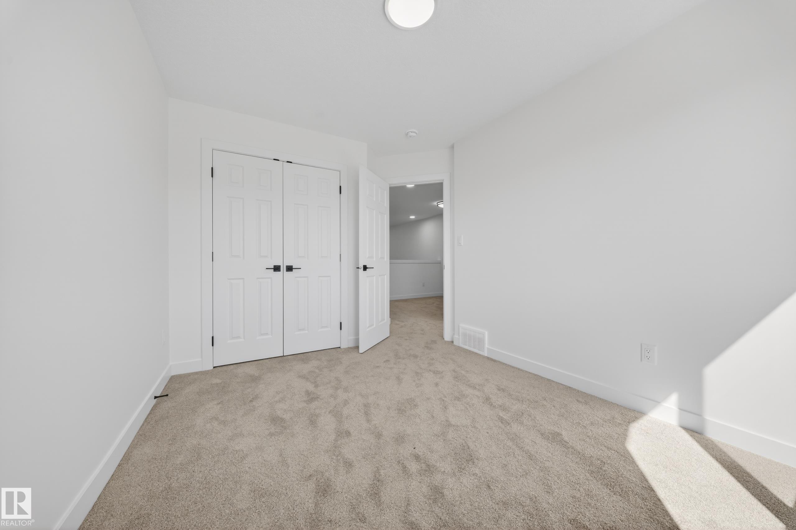 227 Deer Valley Drive, Leduc, AB - Indoor Photo Showing Other Room