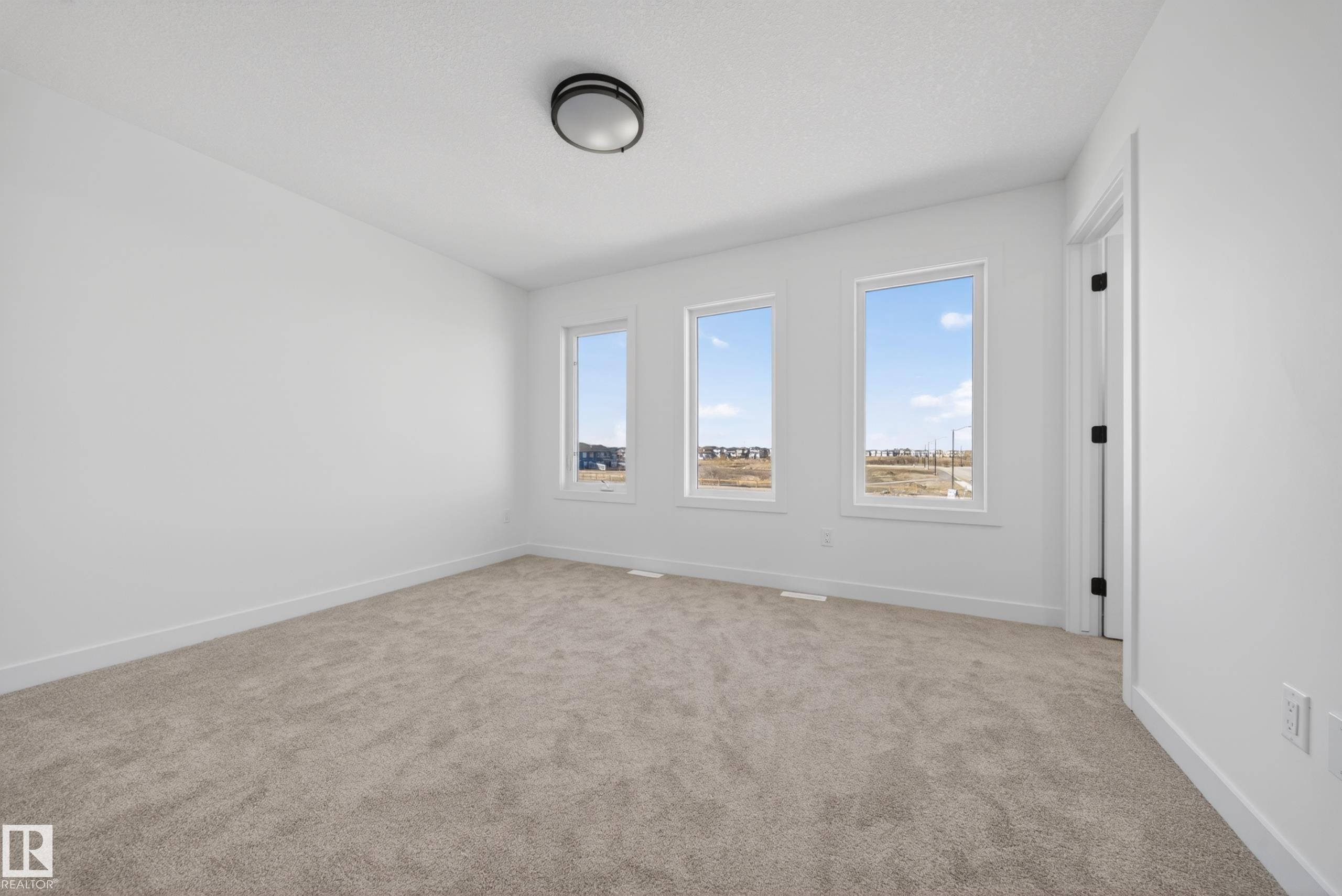 227 Deer Valley Drive, Leduc, AB - Indoor Photo Showing Other Room